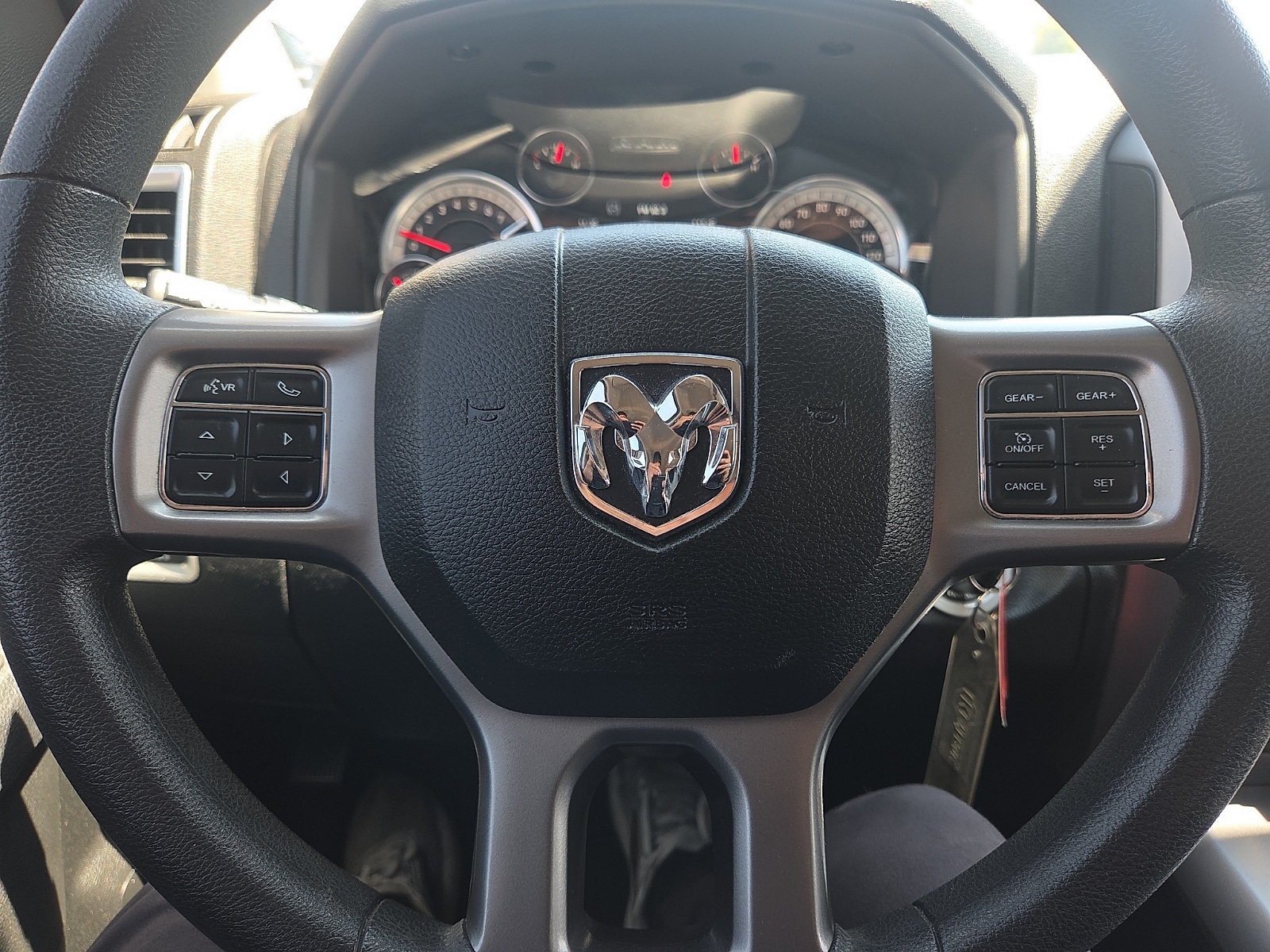 2023 RAM Ram 1500 Classic SLT - Photo 12