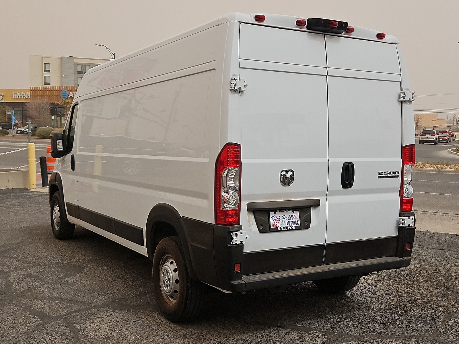 2023 Ram ProMaster 2500 Cargo Van photo 3