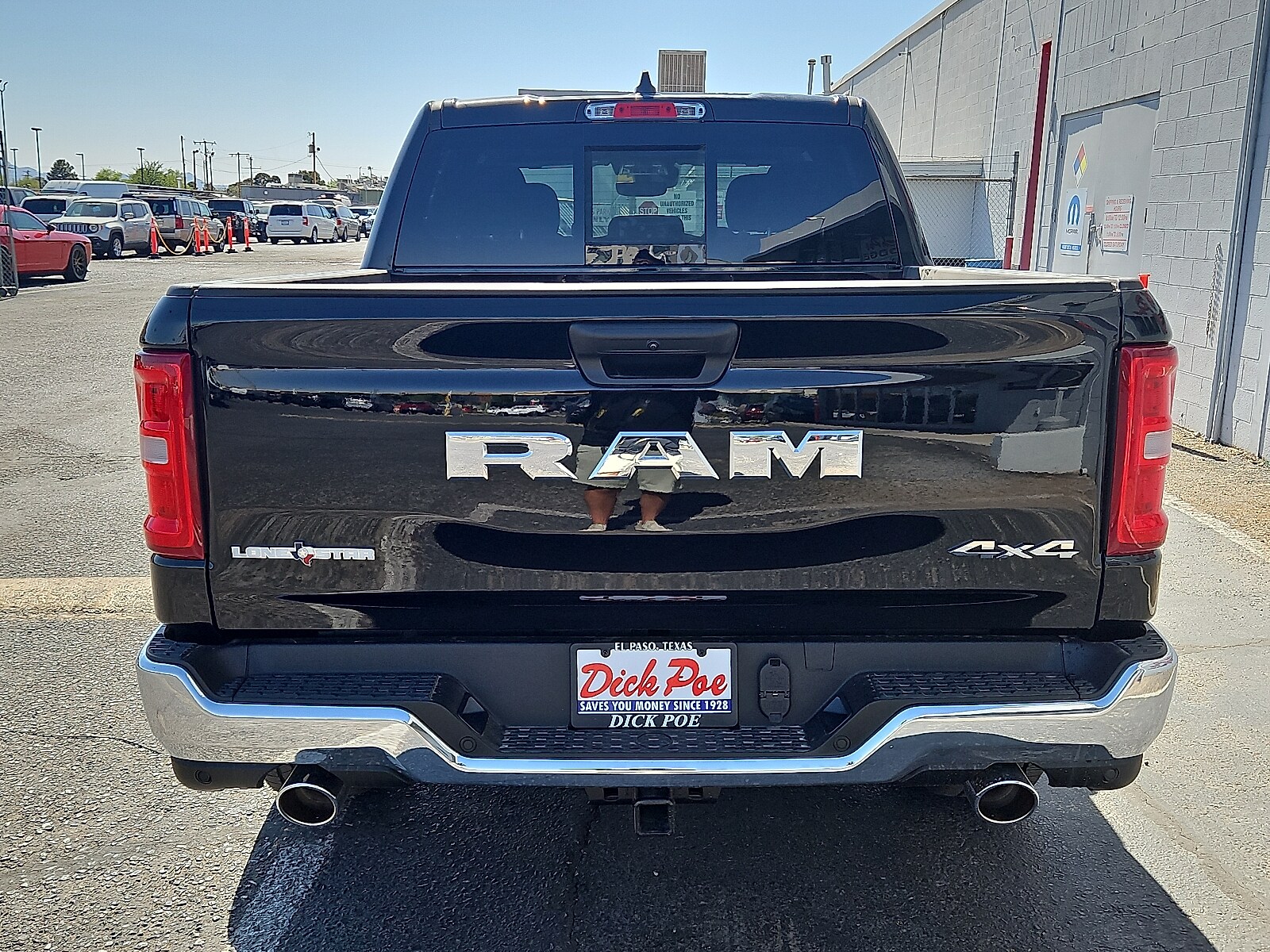 2025 Ram 1500 Lone Star photo 3
