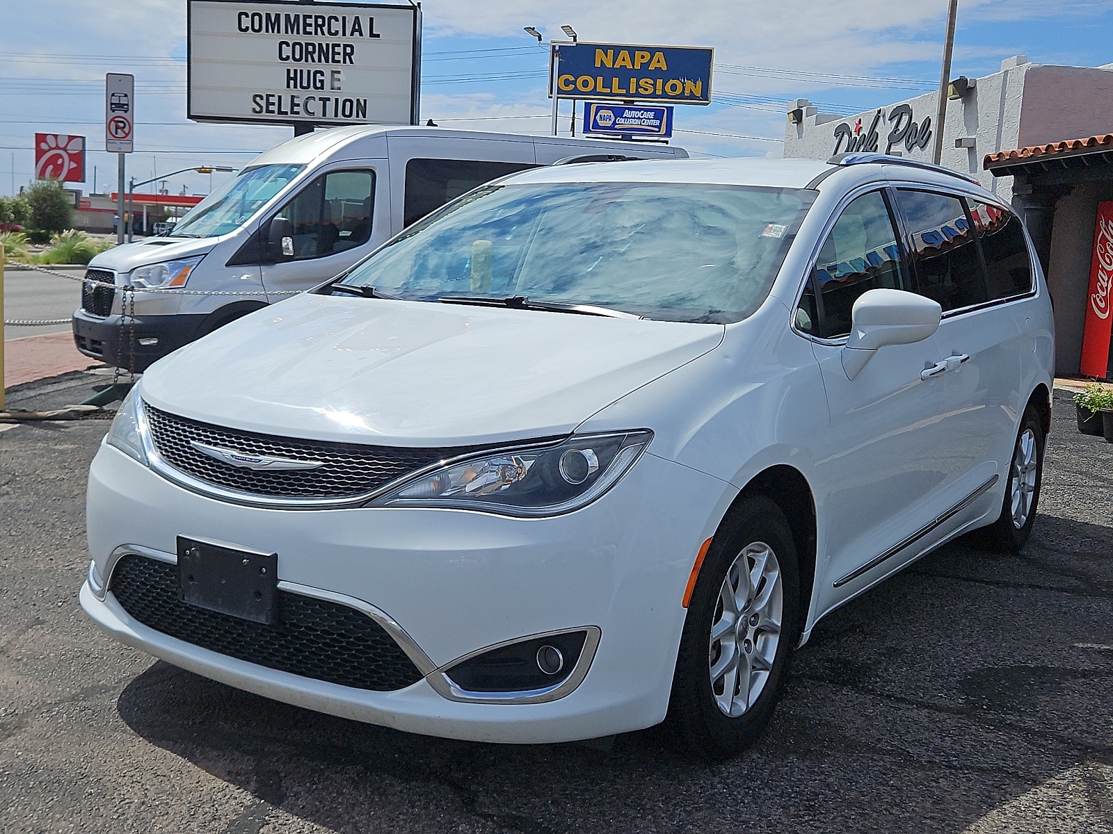 Used 2020 Chrysler Pacifica Touring L with VIN 2C4RC1BGXLR275772 for sale in El Paso, TX