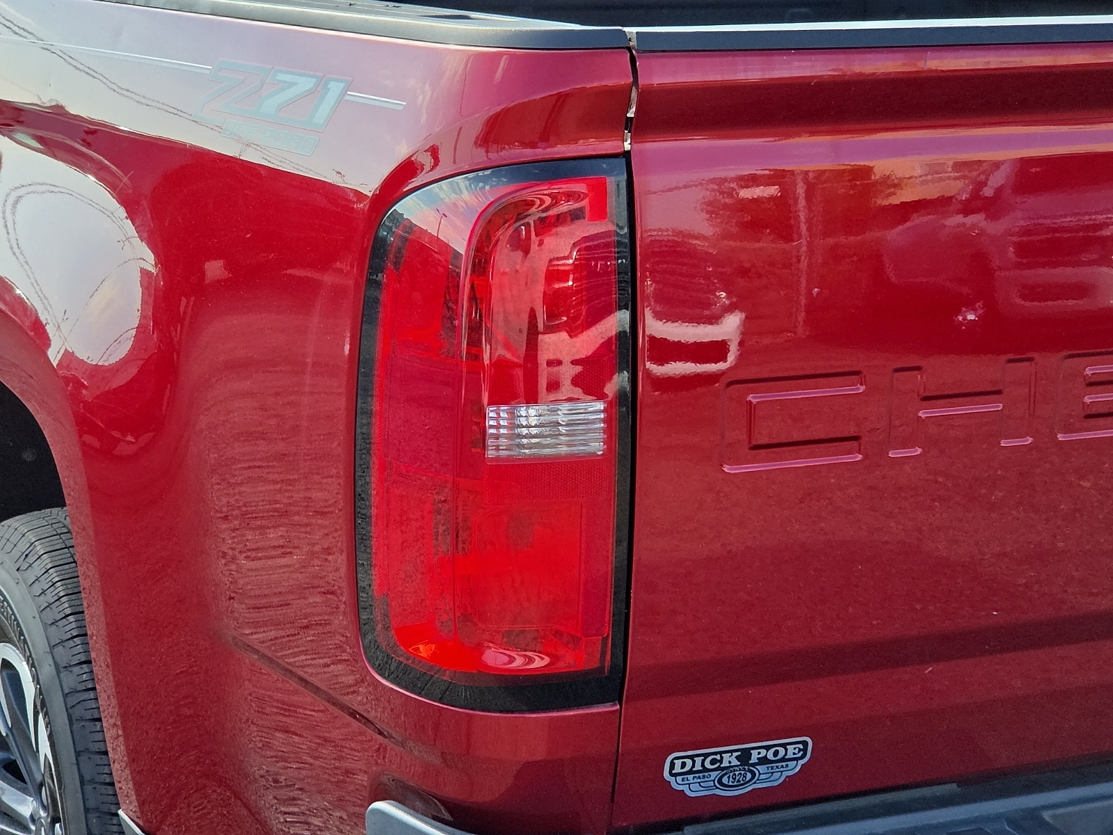 2021 Chevrolet Colorado Z71 - Photo 9