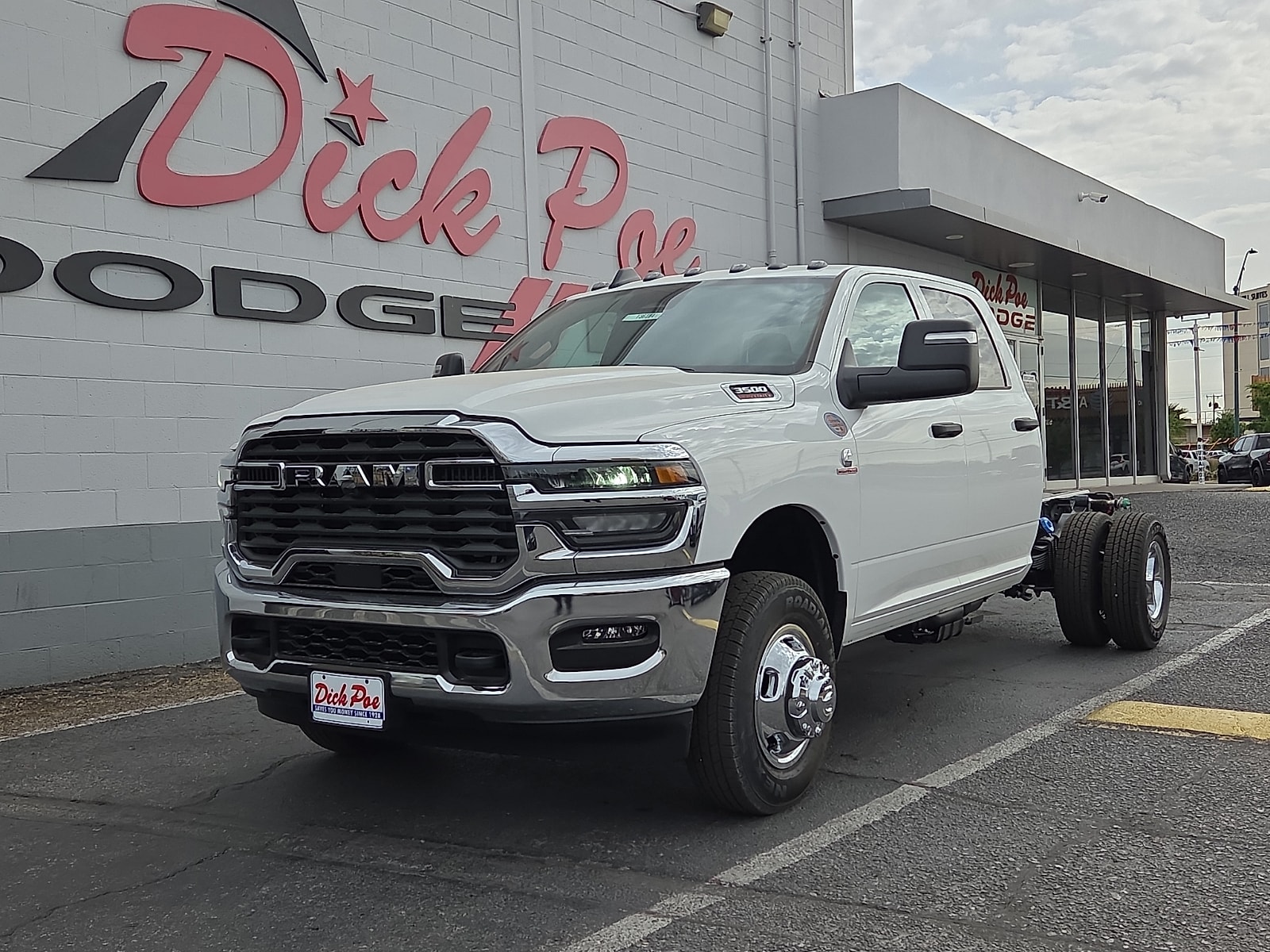 2026 RAM 3500 Tradesman 4X4 Crew Cab's photo