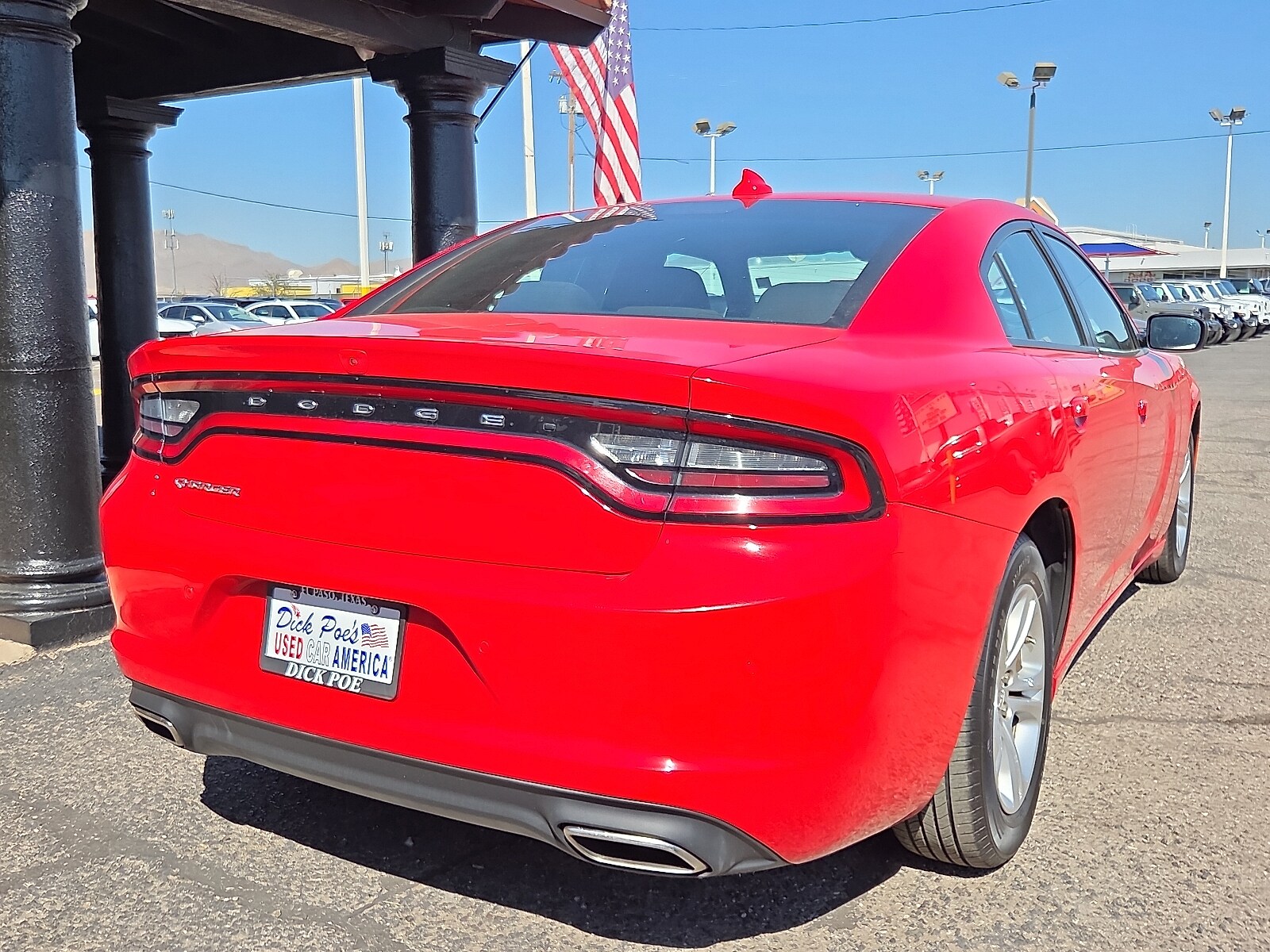 2023 Dodge Charger SXT photo 4