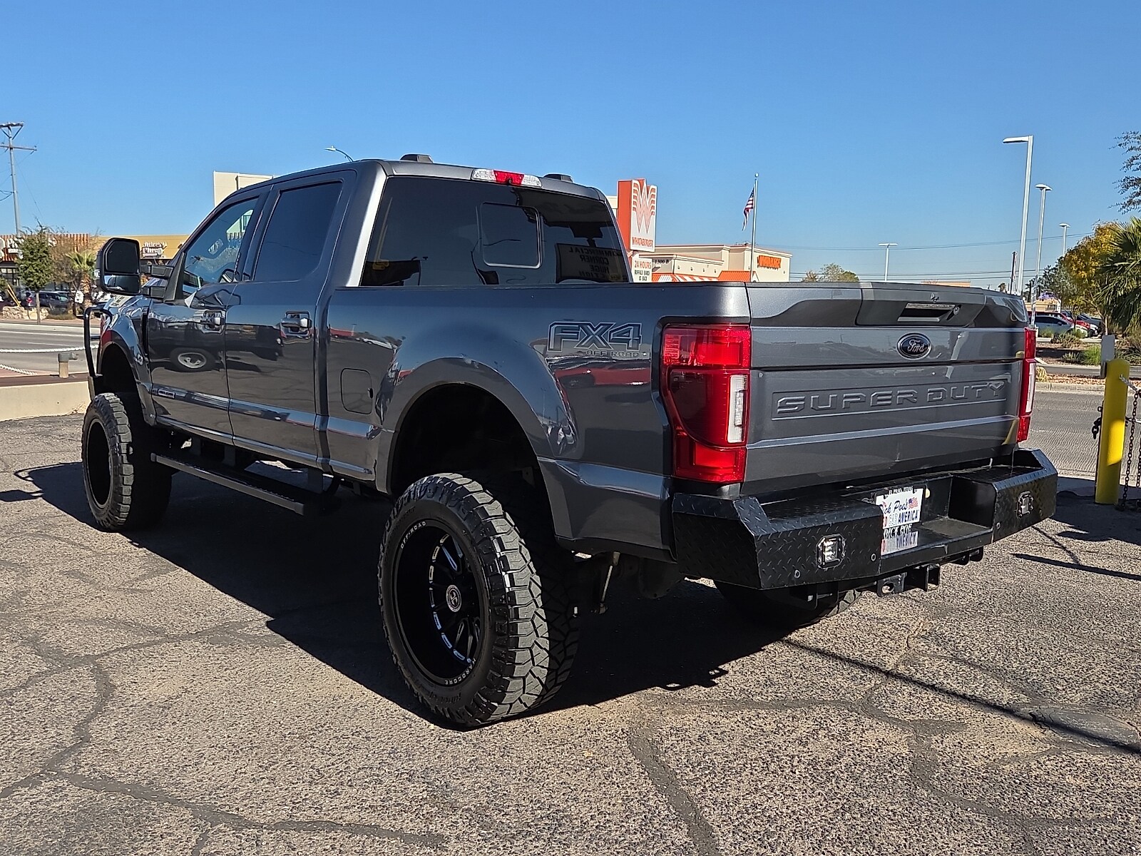 2022 Ford F-250 Lariat photo 3