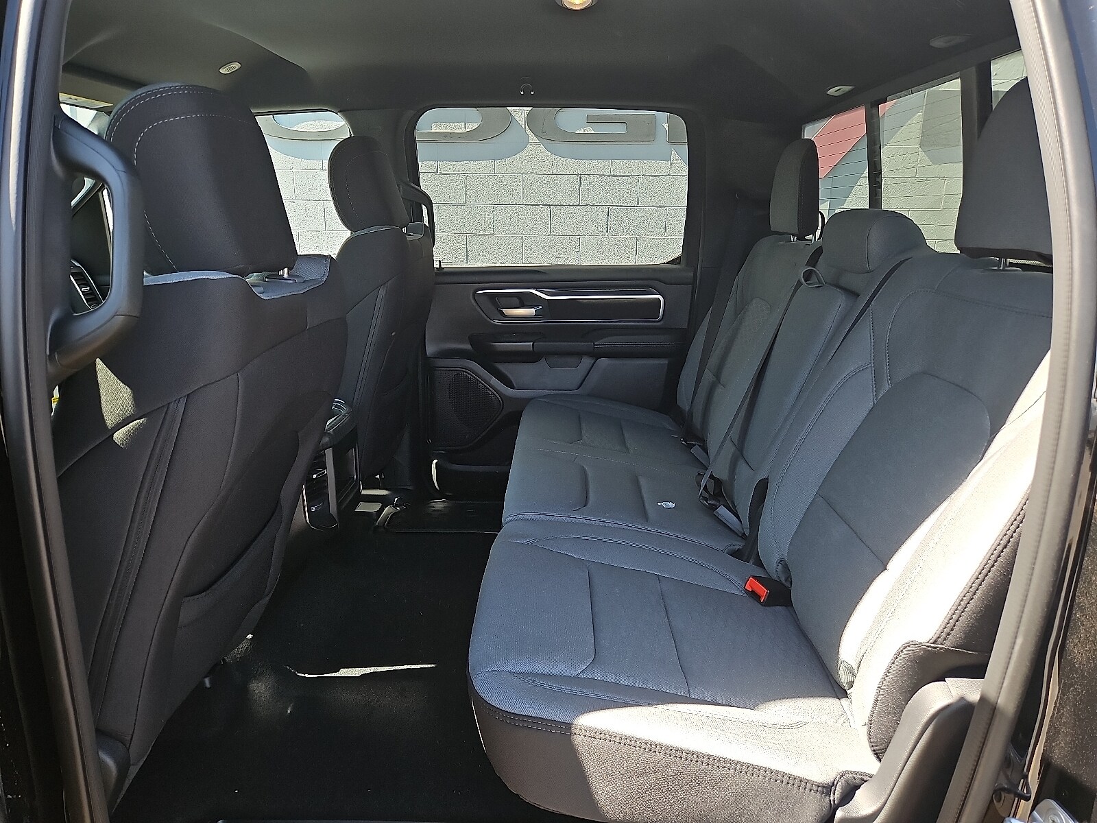 2025 Ram 1500 Lone Star photo 4