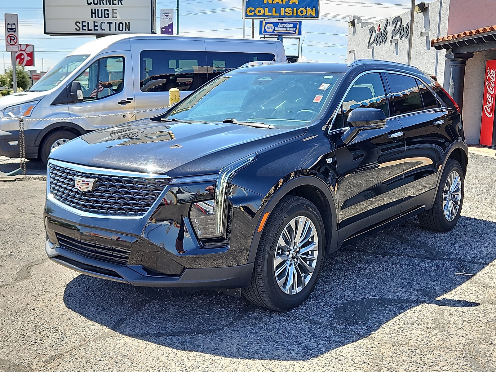 Used 2024 Cadillac XT4 Premium Luxury with VIN 1GYFZDR40RF148621 for sale in El Paso, TX