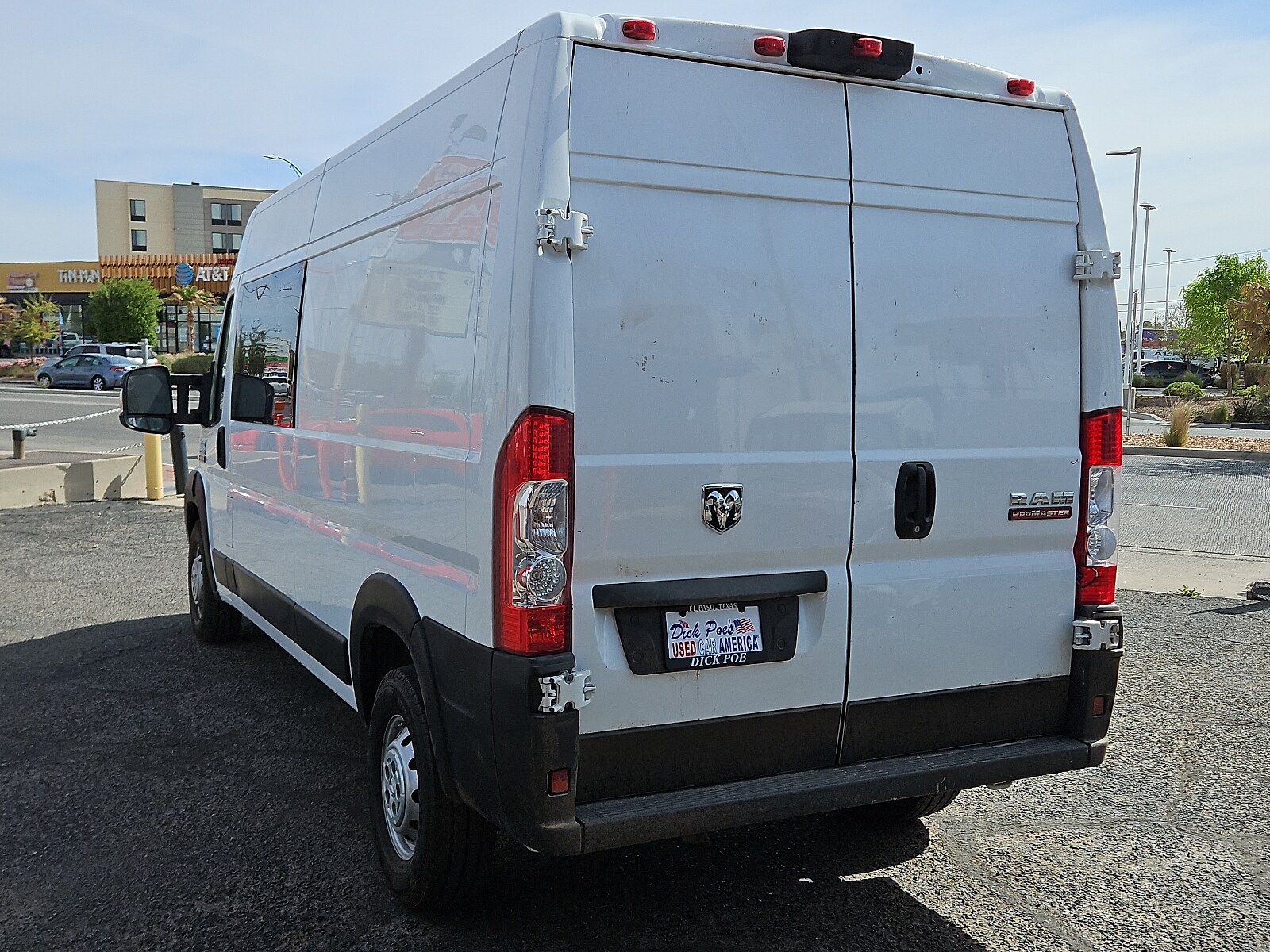 2022 Ram ProMaster 2500 Cargo Van photo 3