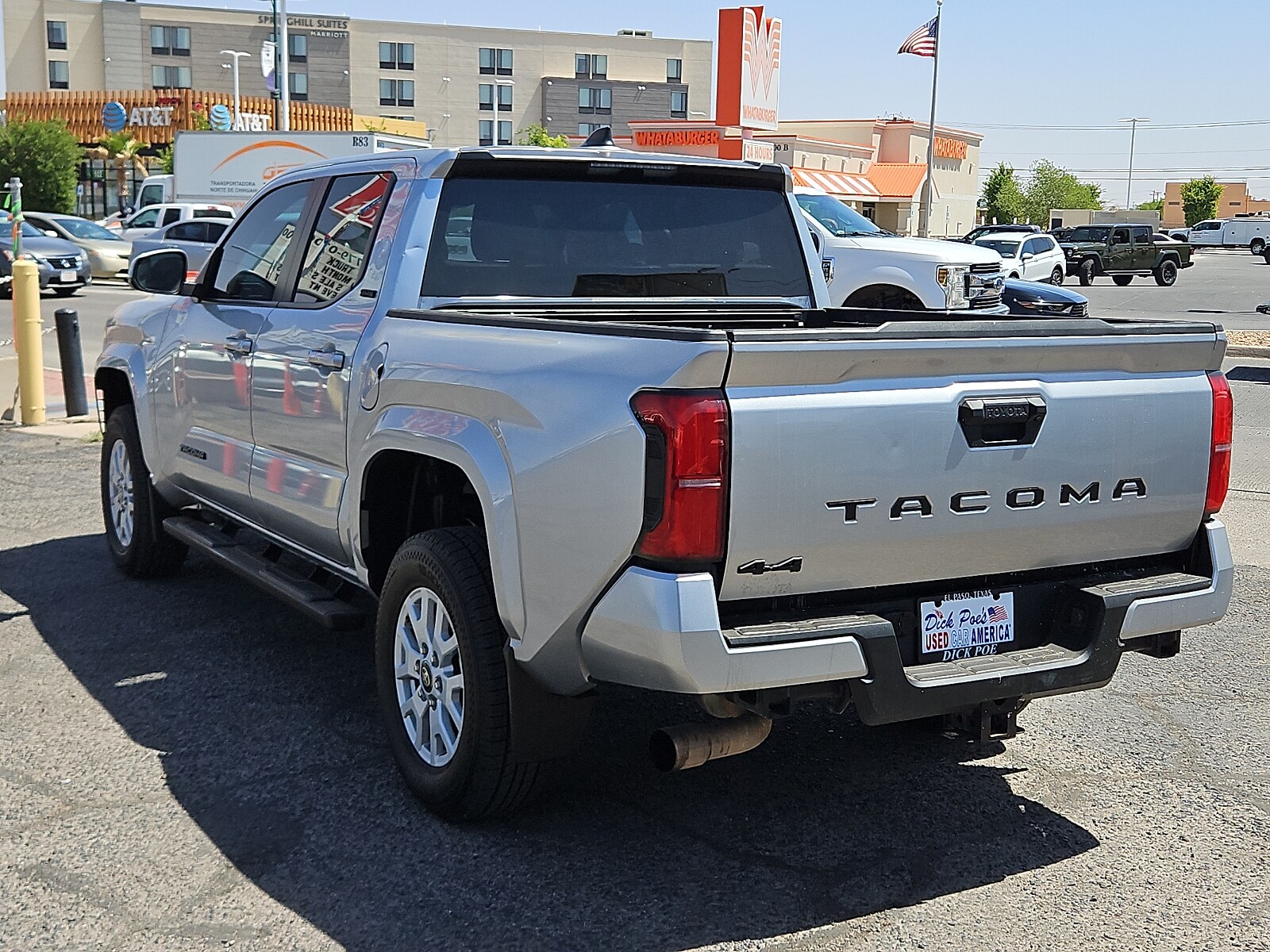 2024 Toyota Tacoma SR5 photo 3