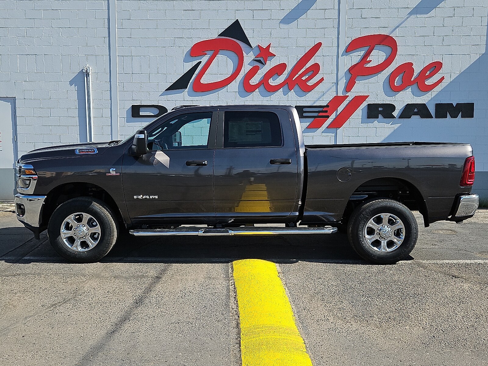 2026 Ram 2500 Big Horn photo 2