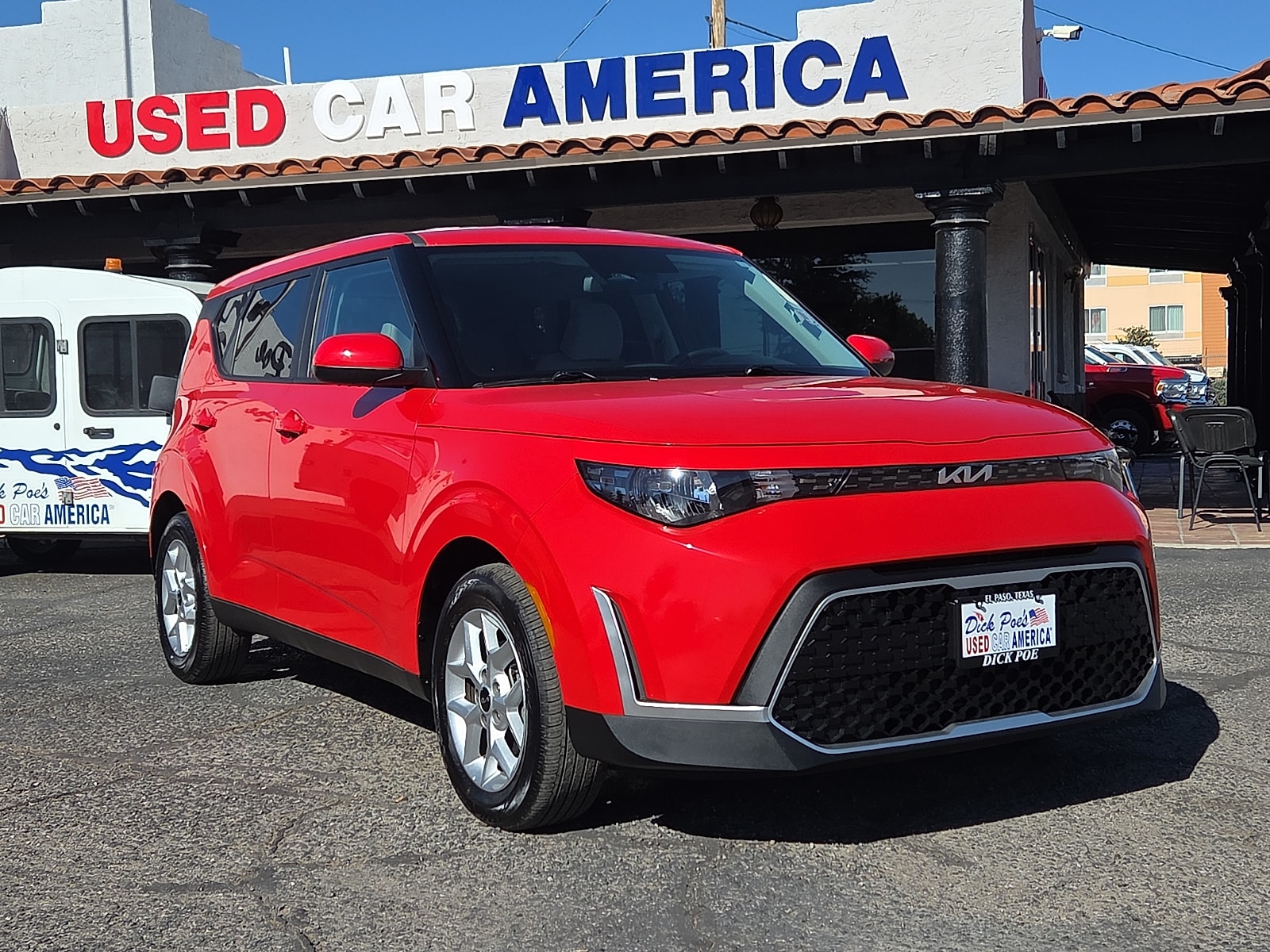 2025 Kia Soul 2.0L LX IVT's photo
