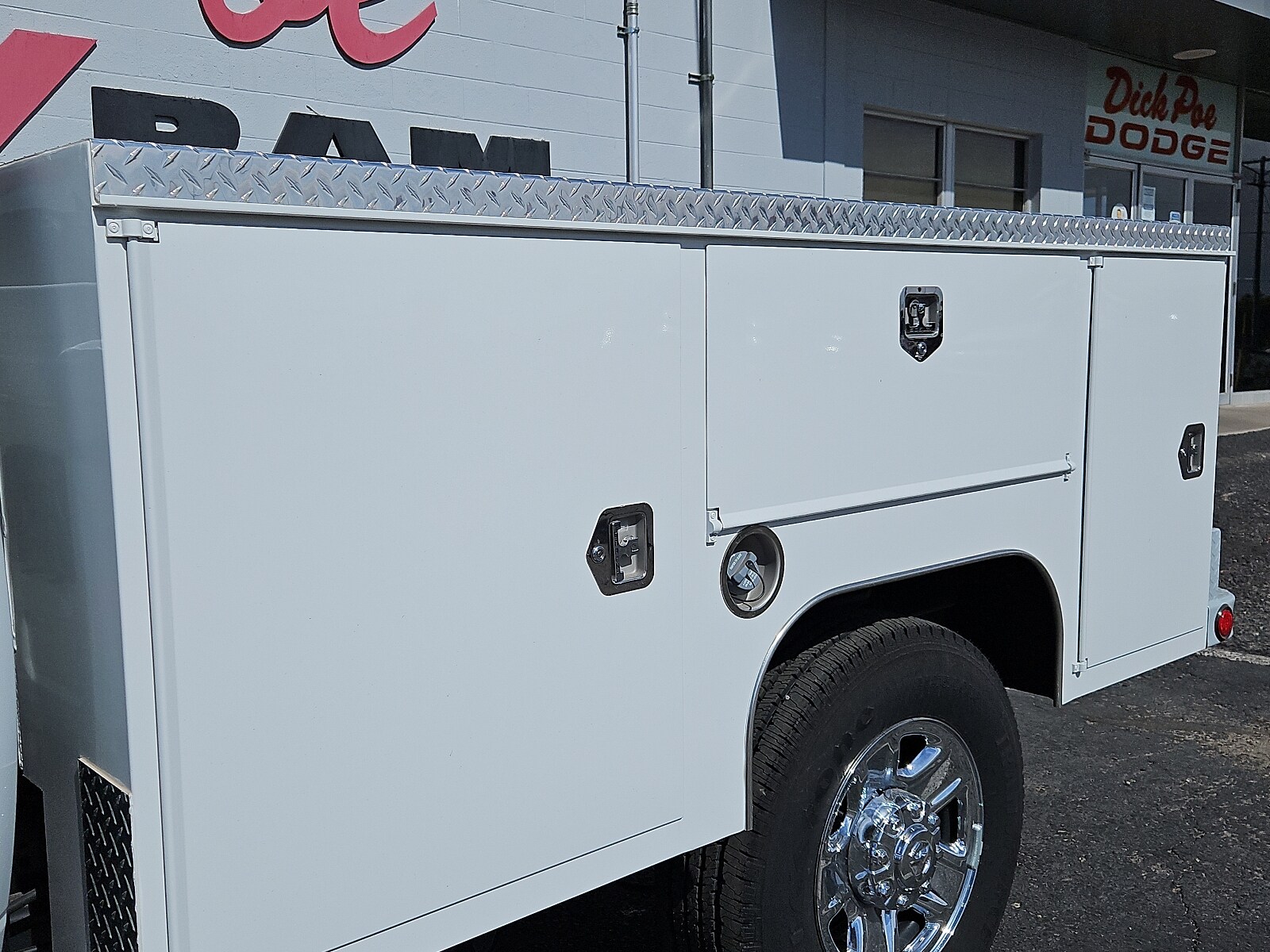 2024 Ram 2500 Tradesman photo 4