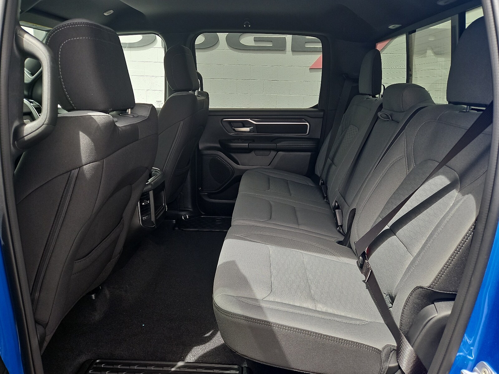 2025 Ram 1500 Lone Star photo 4