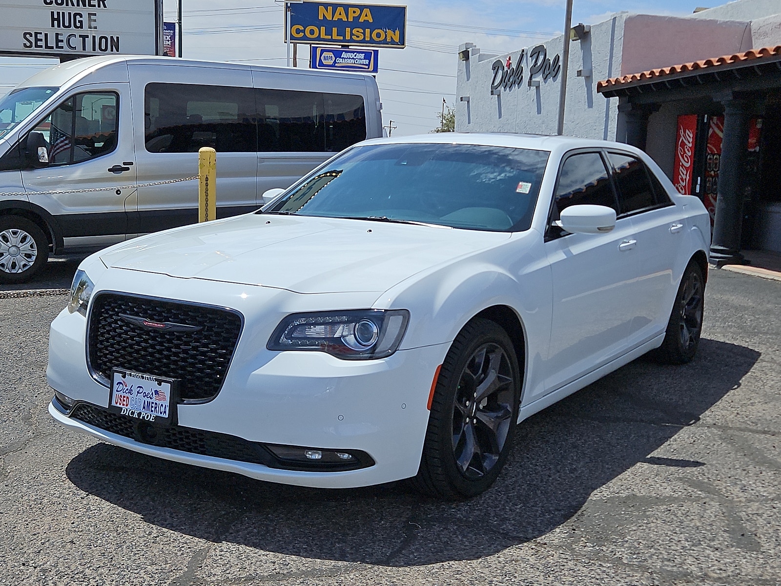 Used 2023 Chrysler 300 S with VIN 2C3CCABG6PH661840 for sale in El Paso, TX