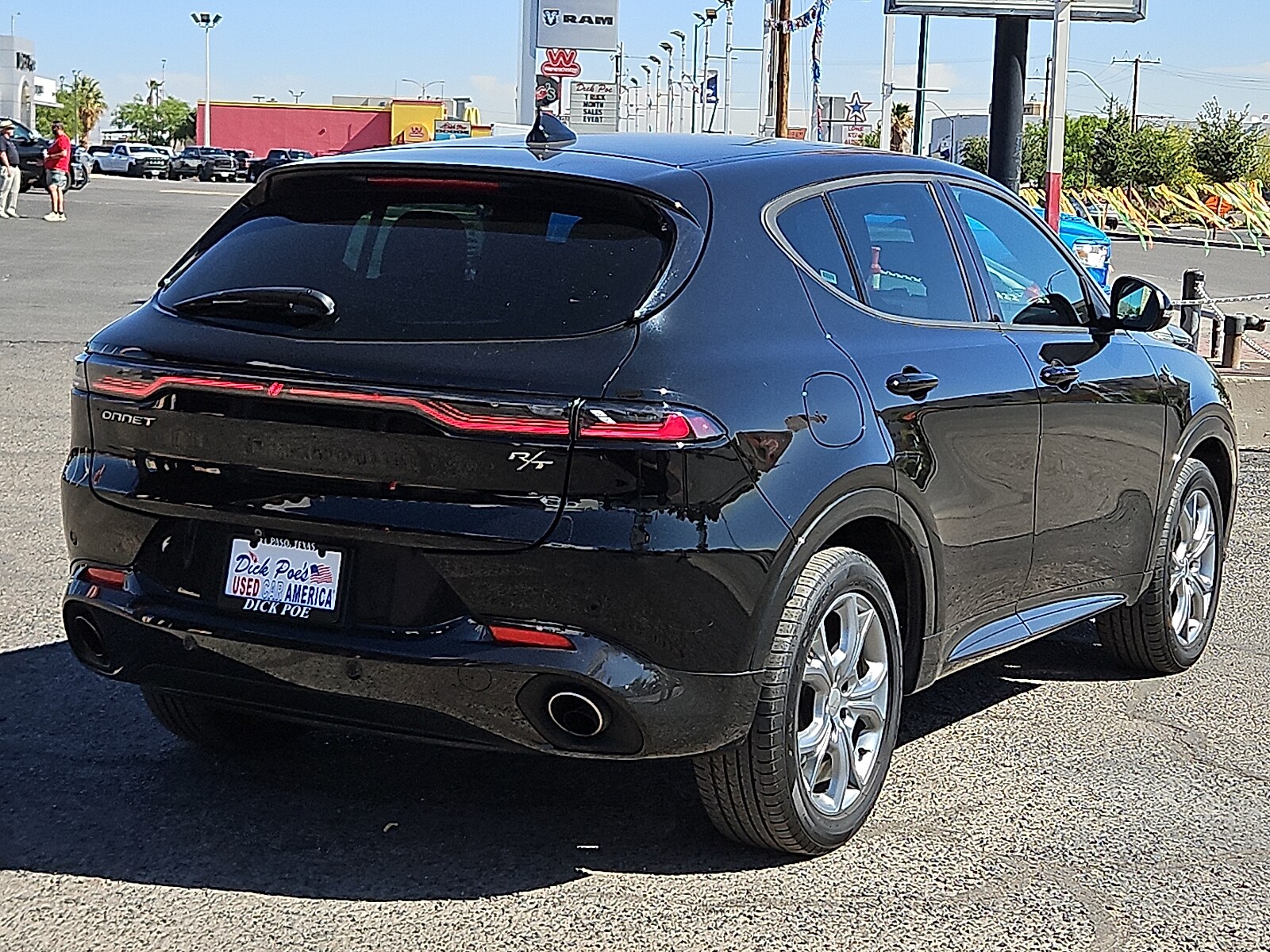 2024 Dodge Hornet R/T photo 4