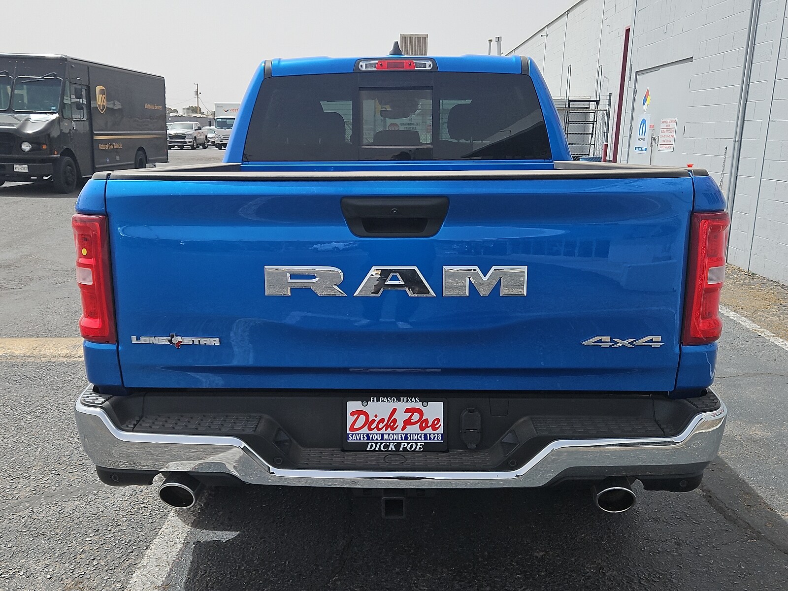 2025 Ram 1500 Lone Star photo 3