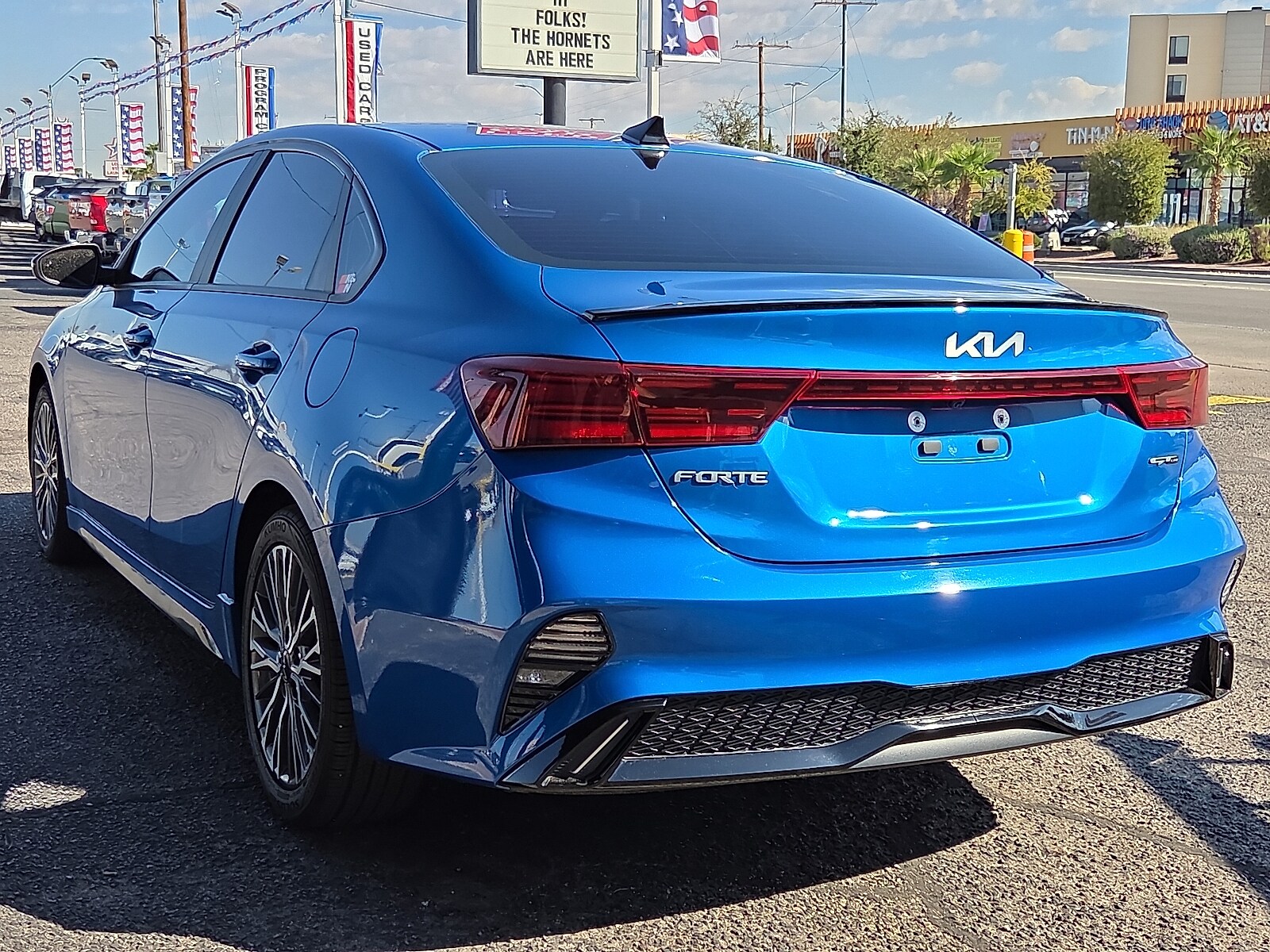 2024 Kia Forte GT-Line photo 3