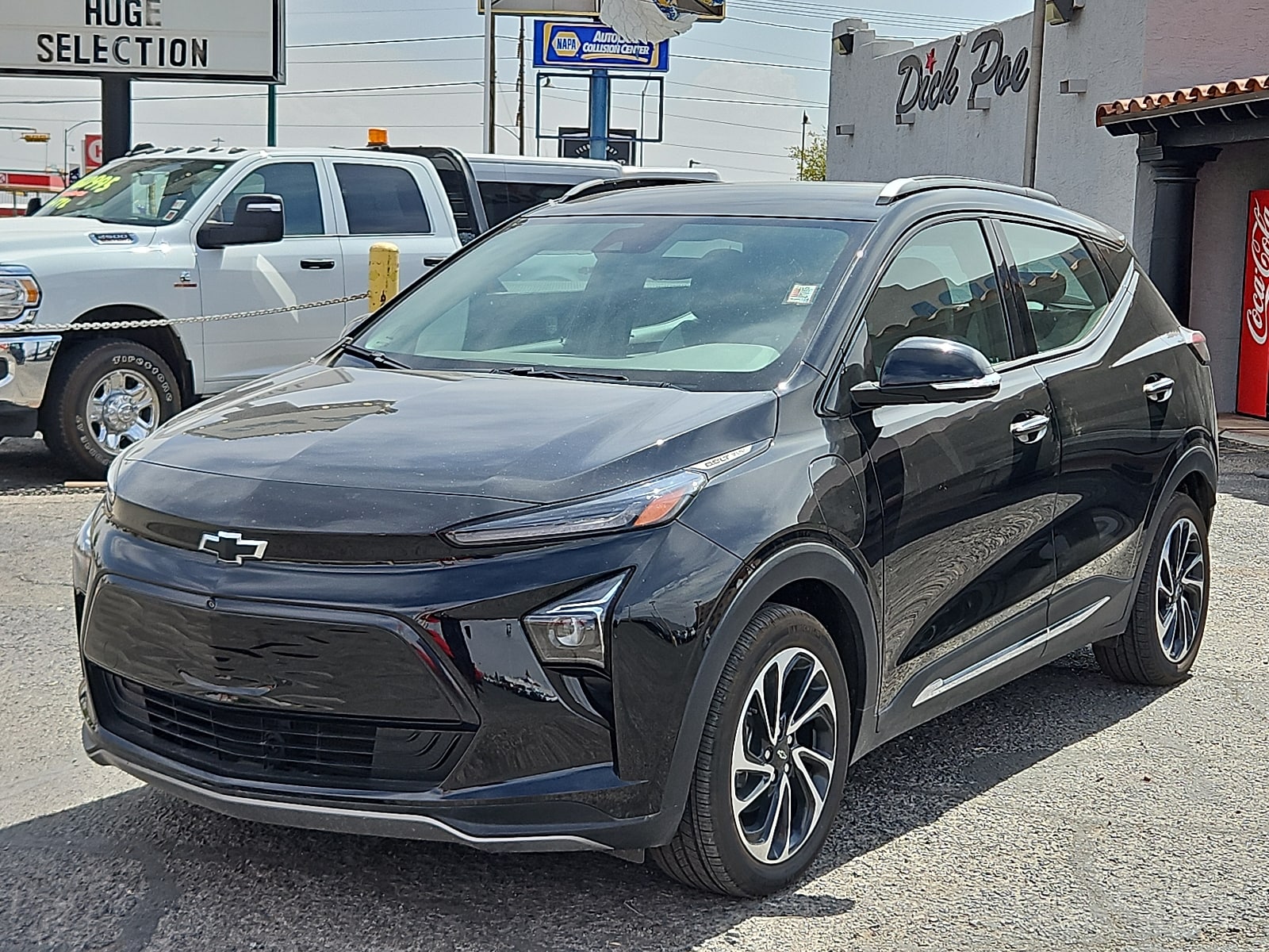Used 2023 Chevrolet Bolt EUV Premier with VIN 1G1FZ6S05P4161245 for sale in El Paso, TX