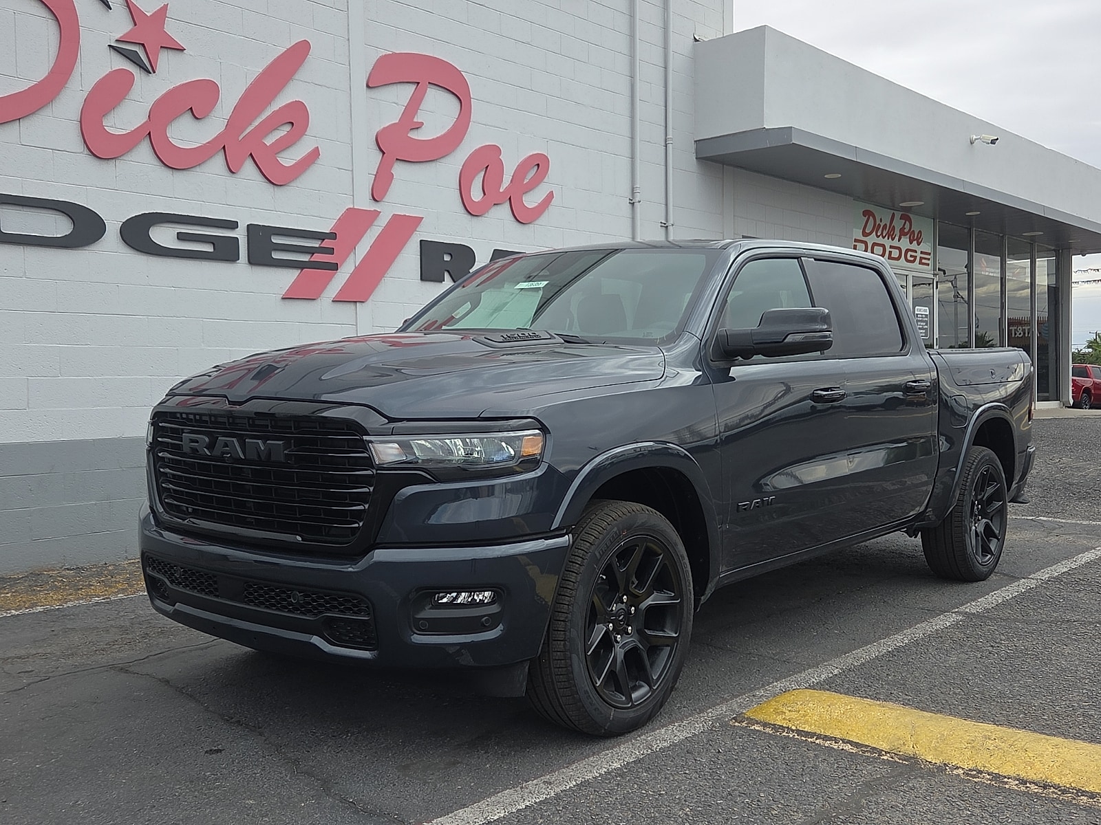 2026 RAM 1500 Laramie 4x4 Crew Cab 5'7's photo