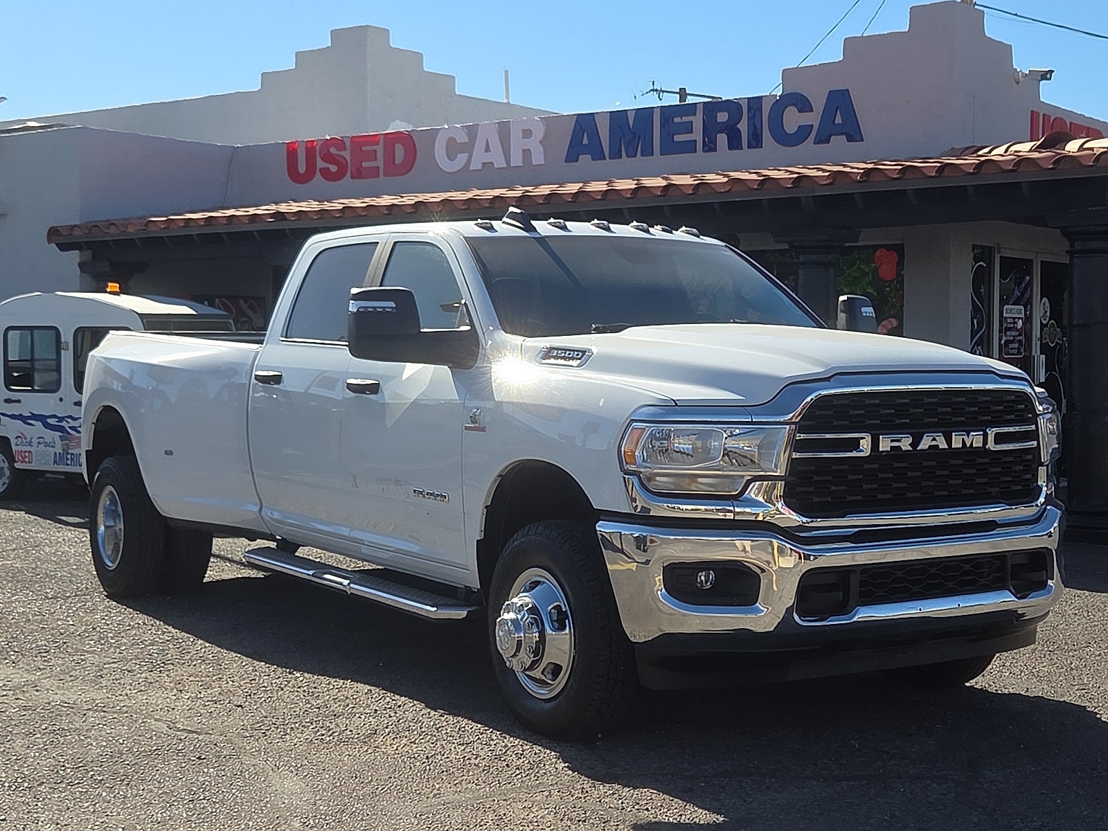 2024 RAM Ram 3500 Pickup Big Horn's photo