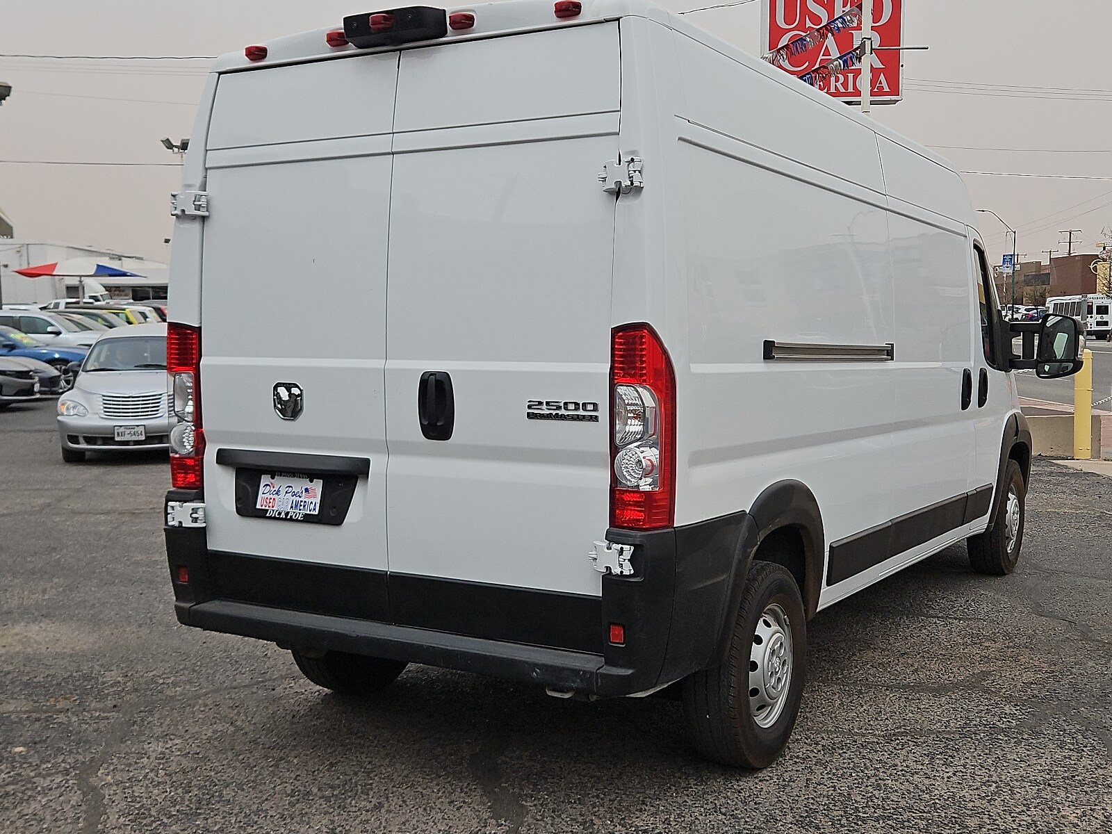 2023 Ram ProMaster 2500 Cargo Van photo 4