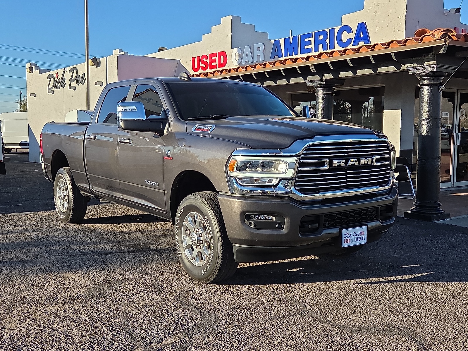 2024 RAM Ram 2500 Pickup Laramie's photo