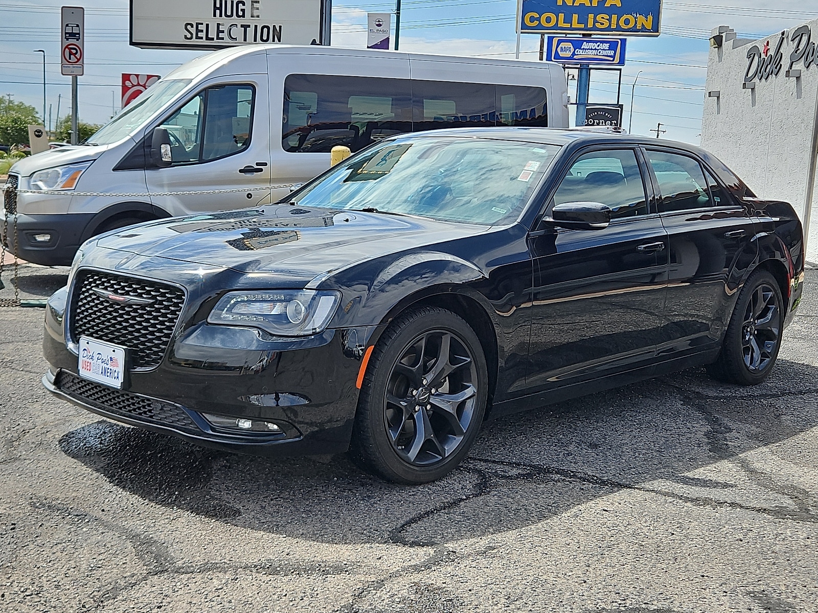 Used 2023 Chrysler 300 S with VIN 2C3CCABG8PH580855 for sale in El Paso, TX