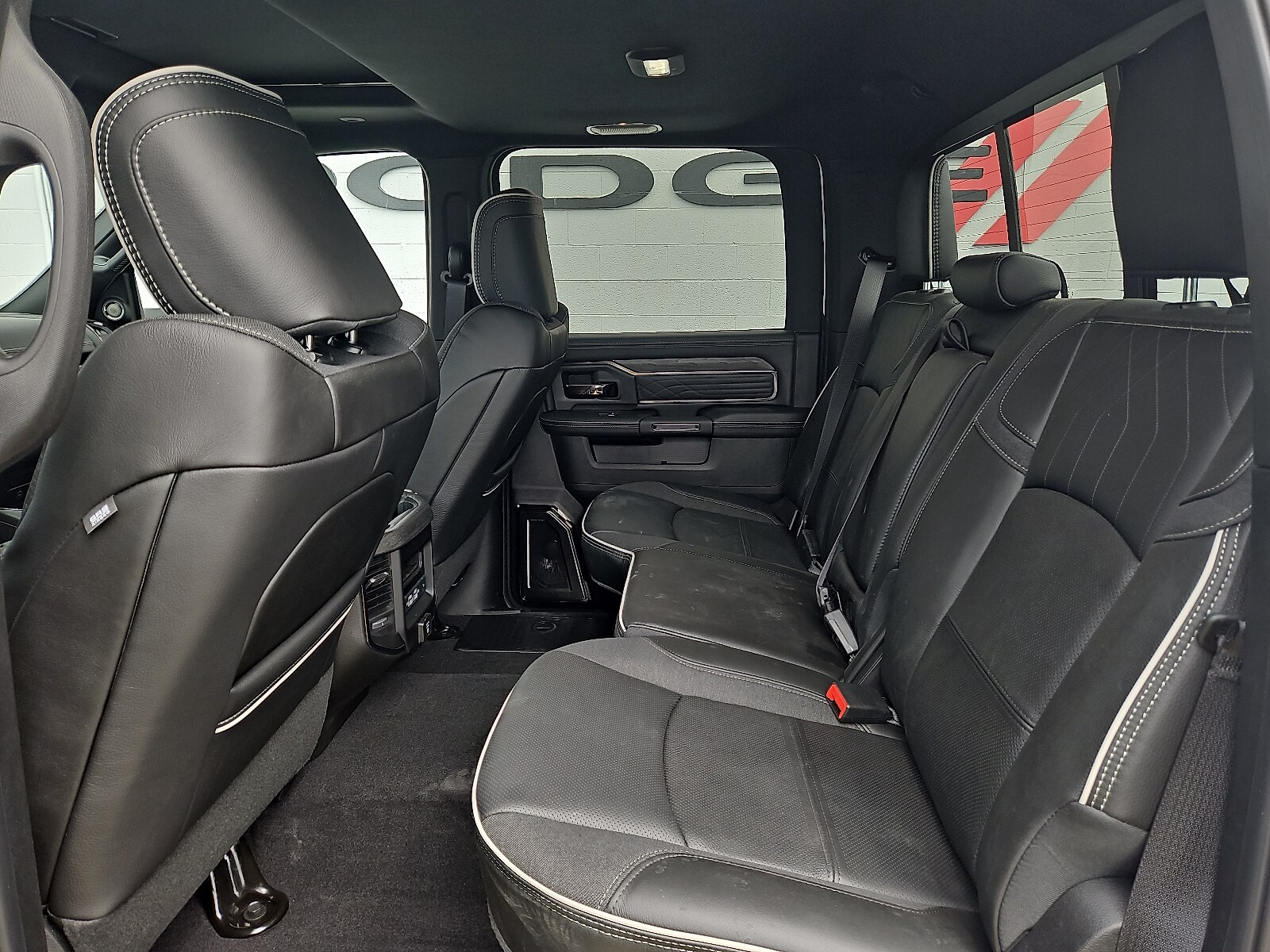 2025 Ram 2500 Limited photo 4