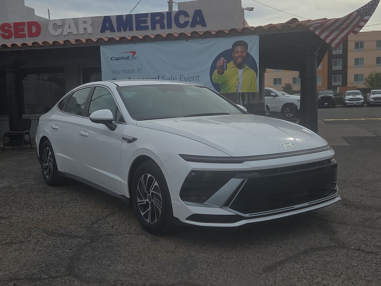 2026 Hyundai Sonata Blue's photo