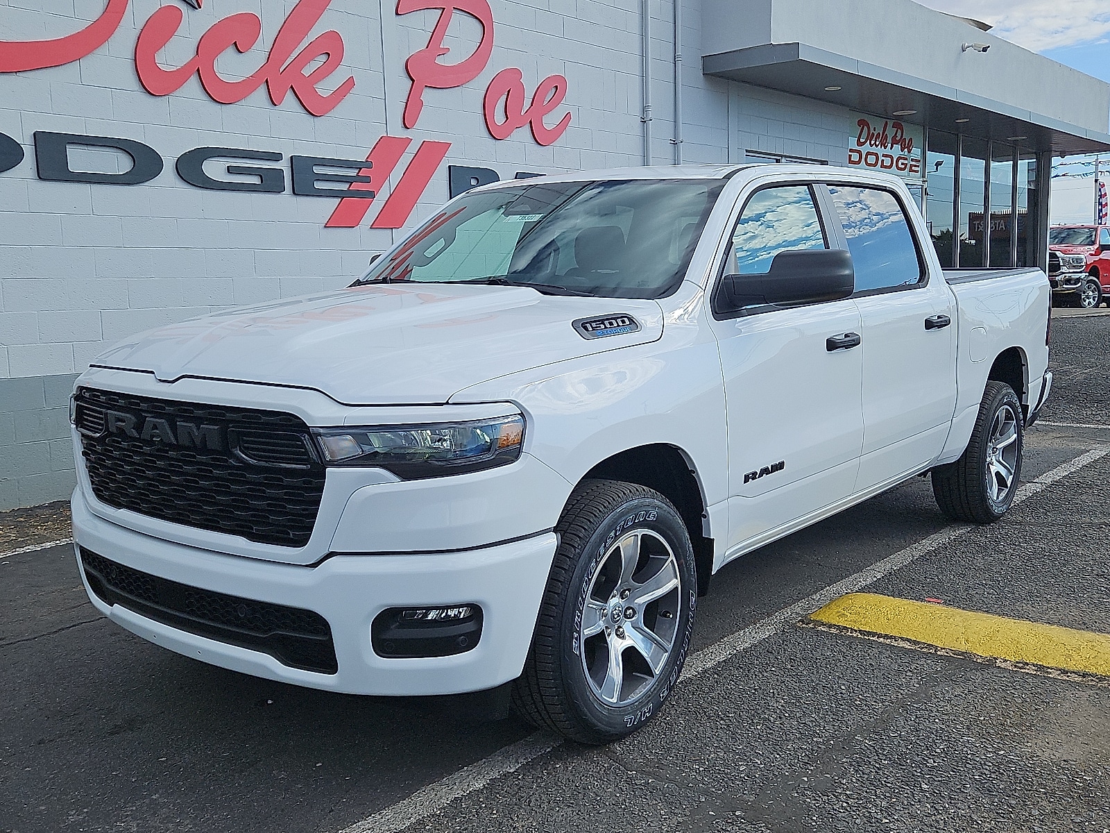 2025 RAM Ram 1500 Pickup Tradesman's photo