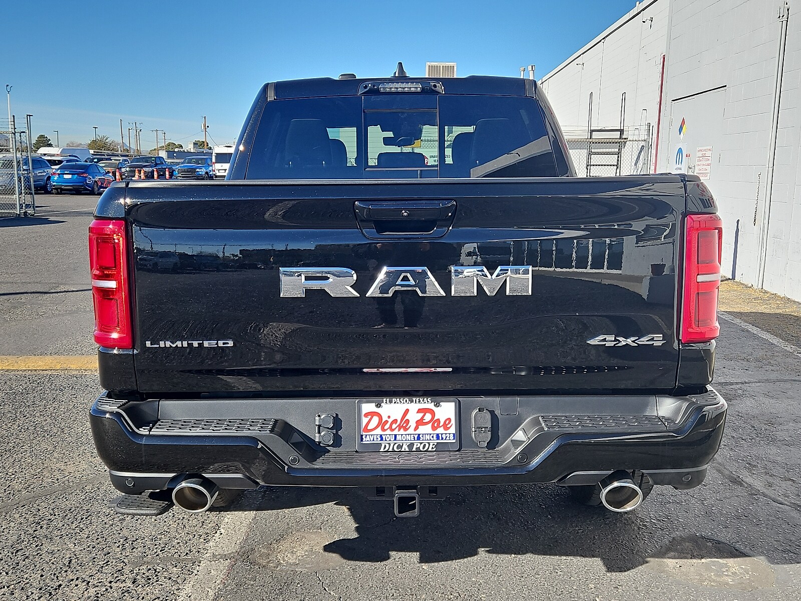 2025 Ram 1500 Limited photo 3