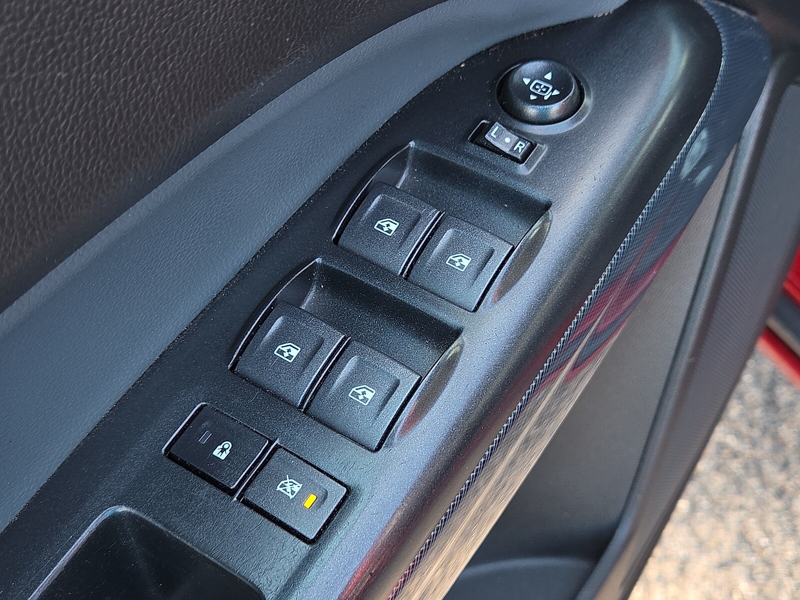 2021 Chevrolet Colorado Z71 - Photo 14