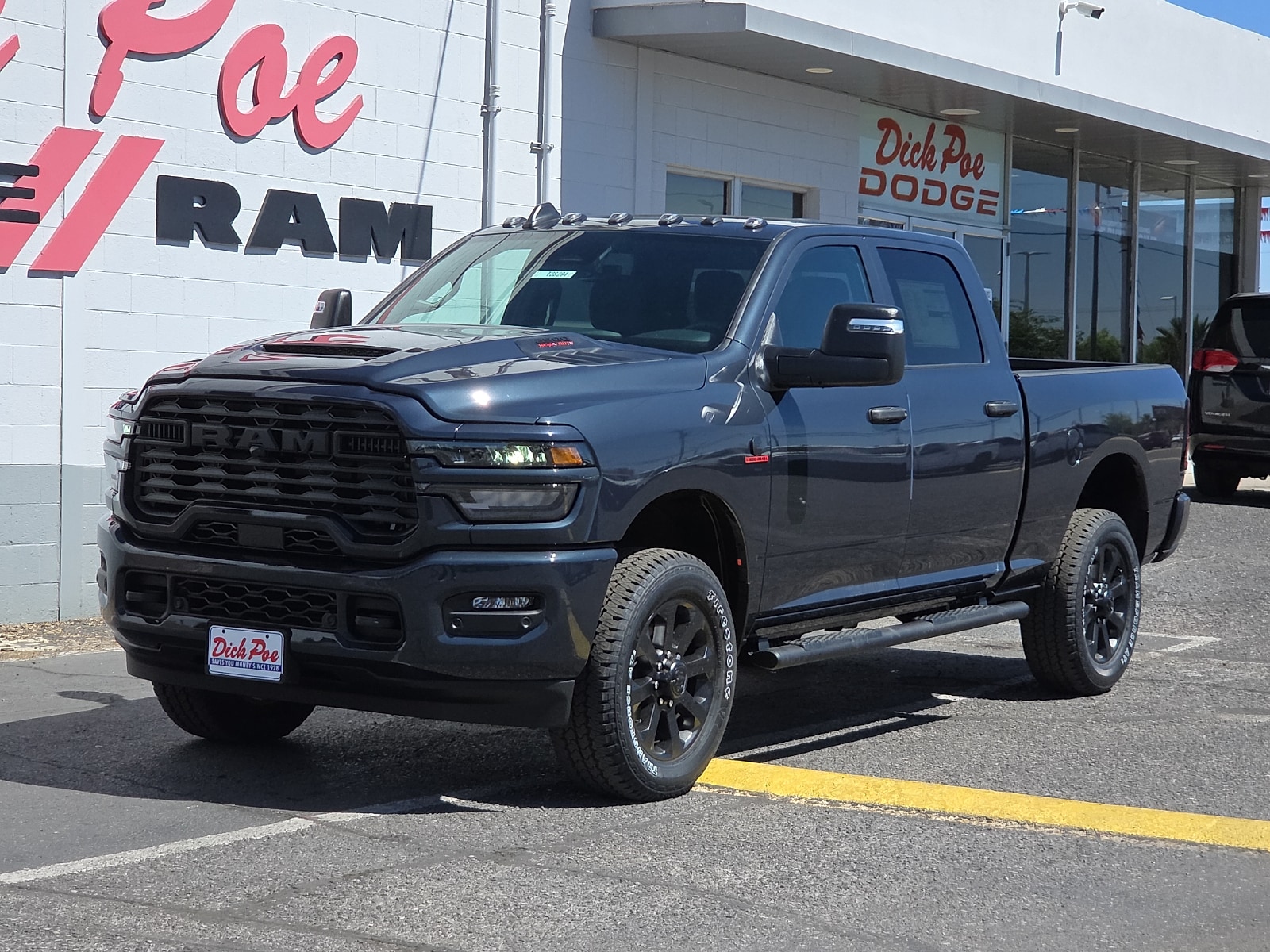 2026 RAM 2500 Tradesman/Black Express 4X4 Crew Cab SWB's photo