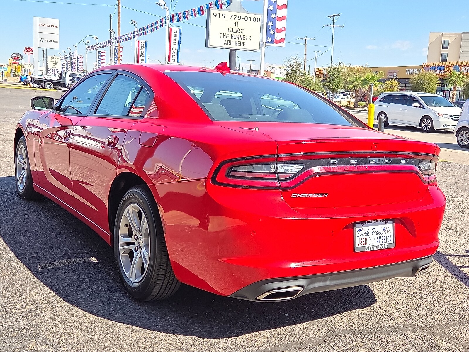 2023 Dodge Charger SXT photo 3