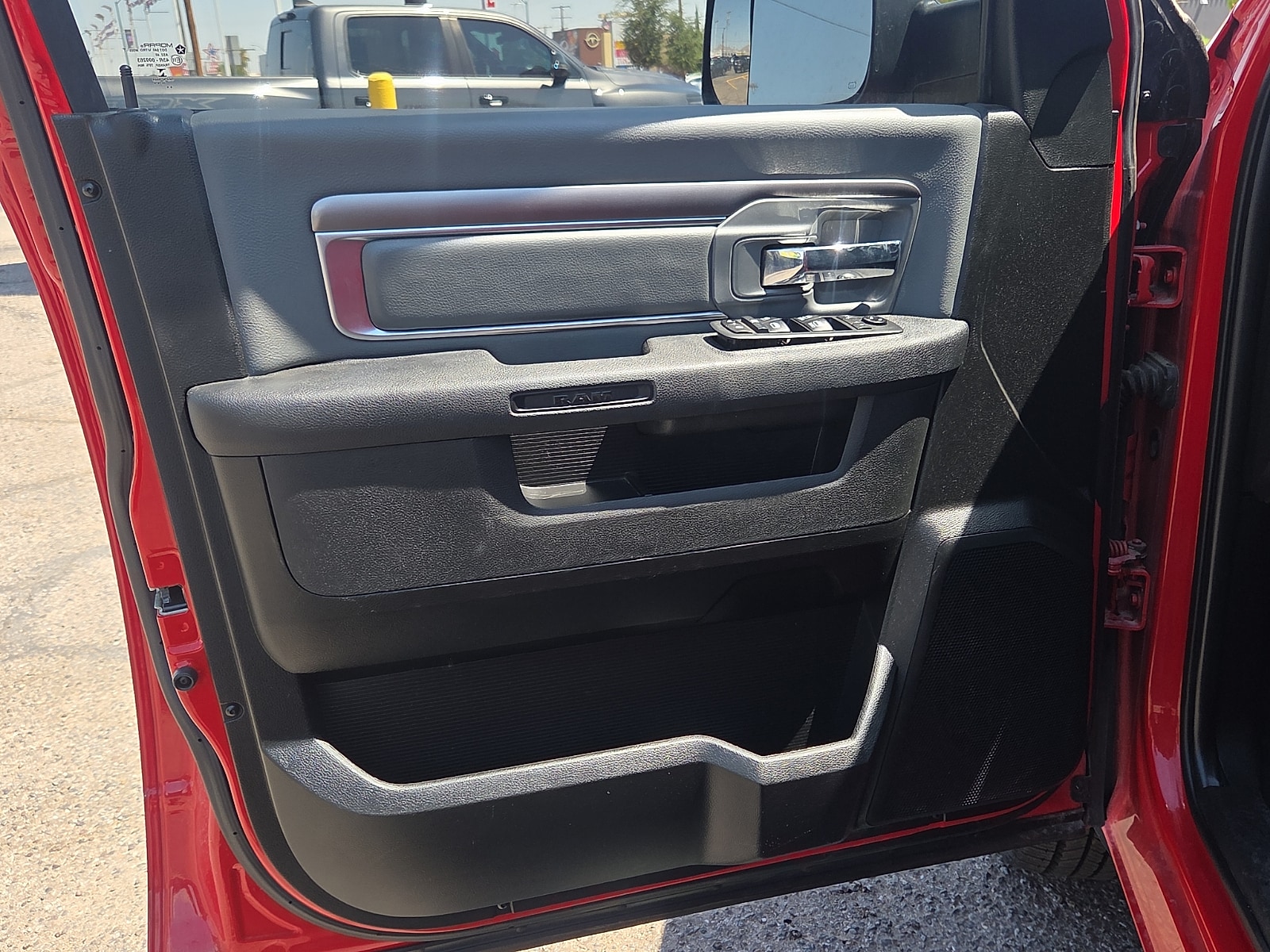 2023 RAM Ram 1500 Classic SLT - Photo 8