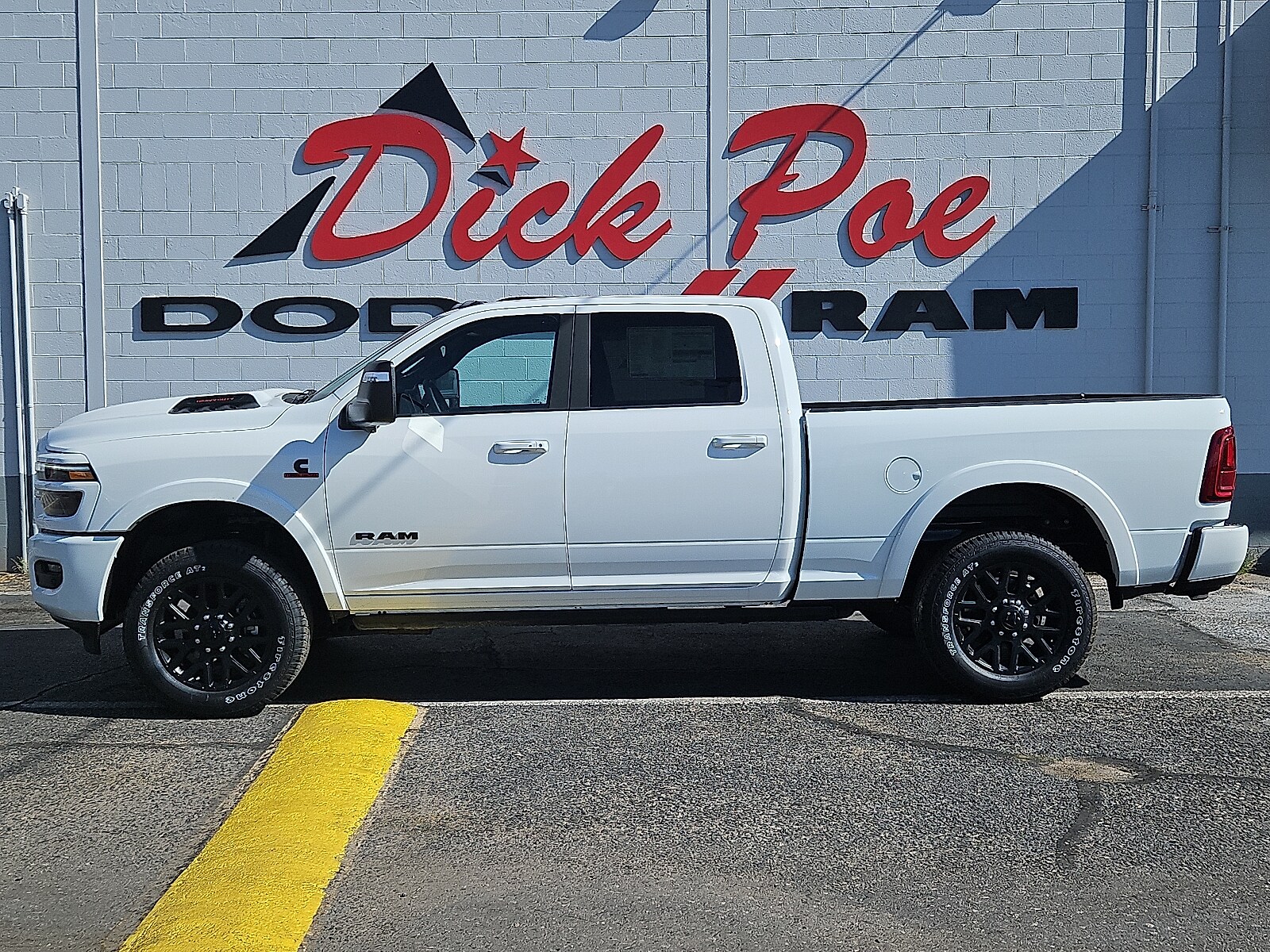 2026 Ram 2500 Limited photo 2