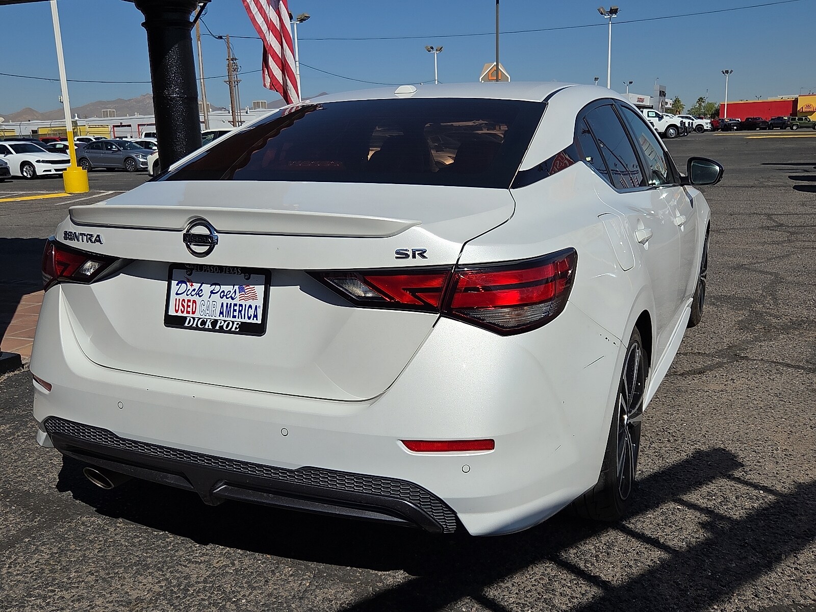 2020 Nissan Sentra SR photo 4
