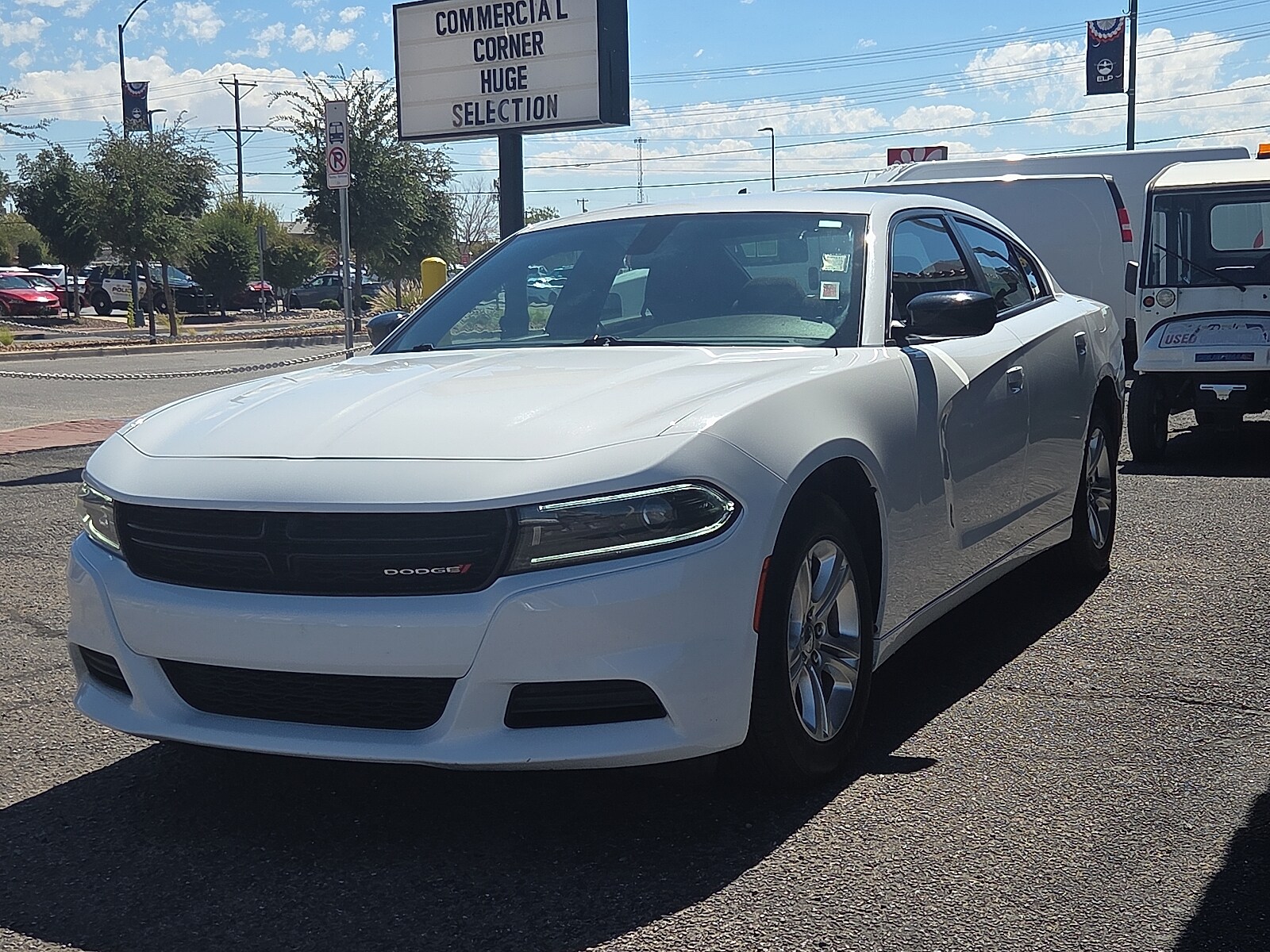 2023 Dodge Charger SXT photo 2