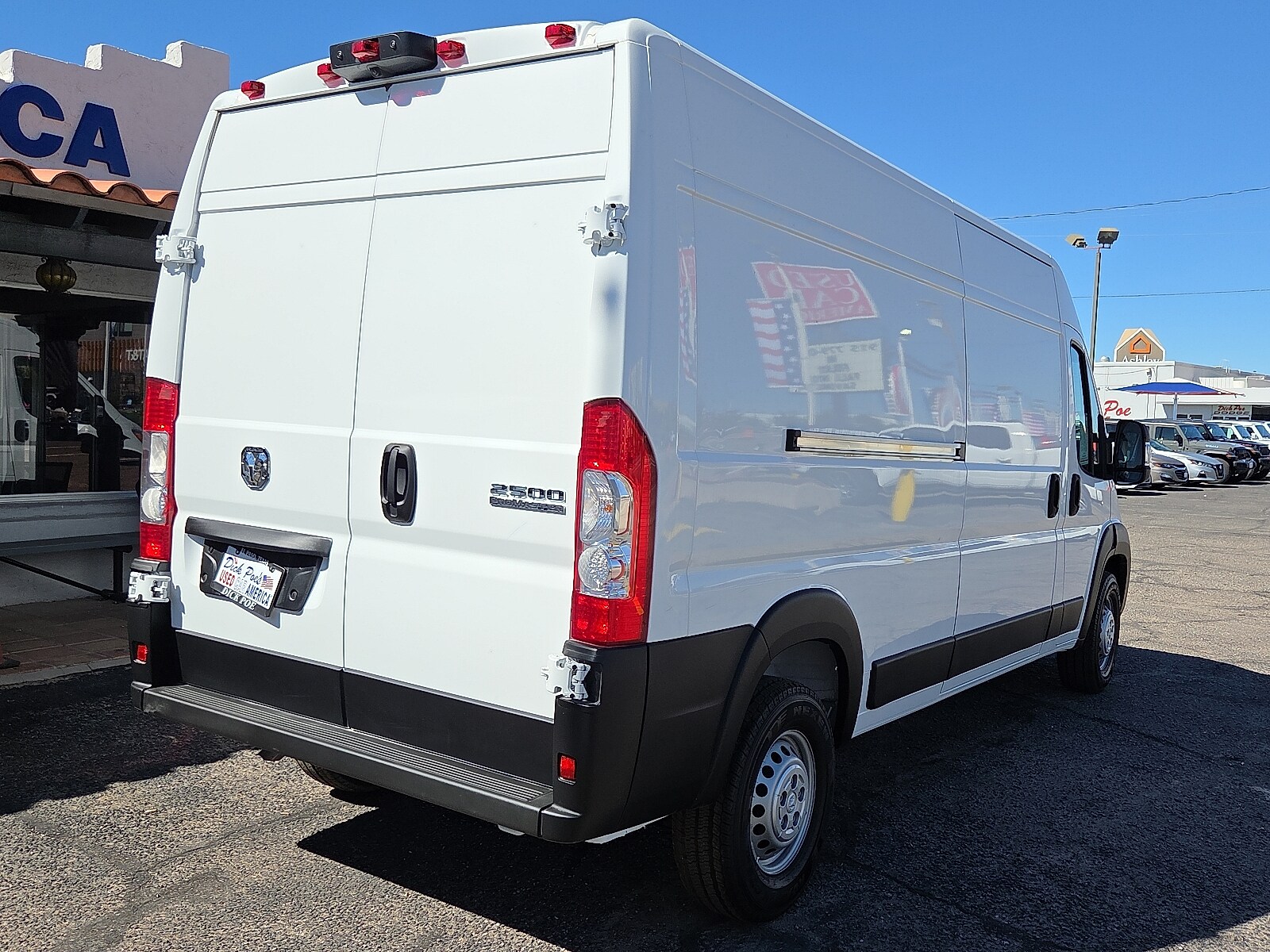2025 Ram ProMaster 2500 photo 2
