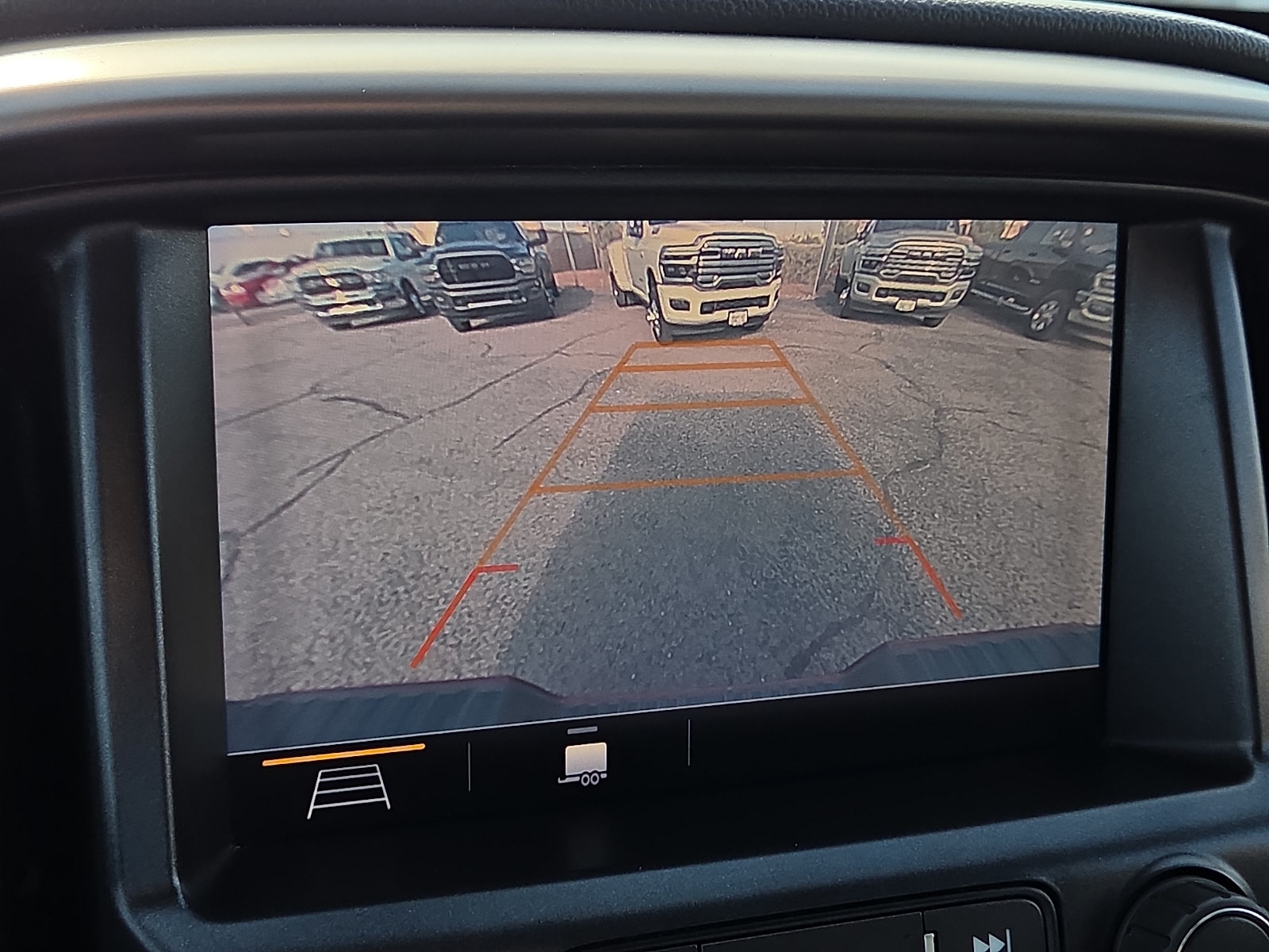 2021 Chevrolet Colorado Z71 - Photo 17