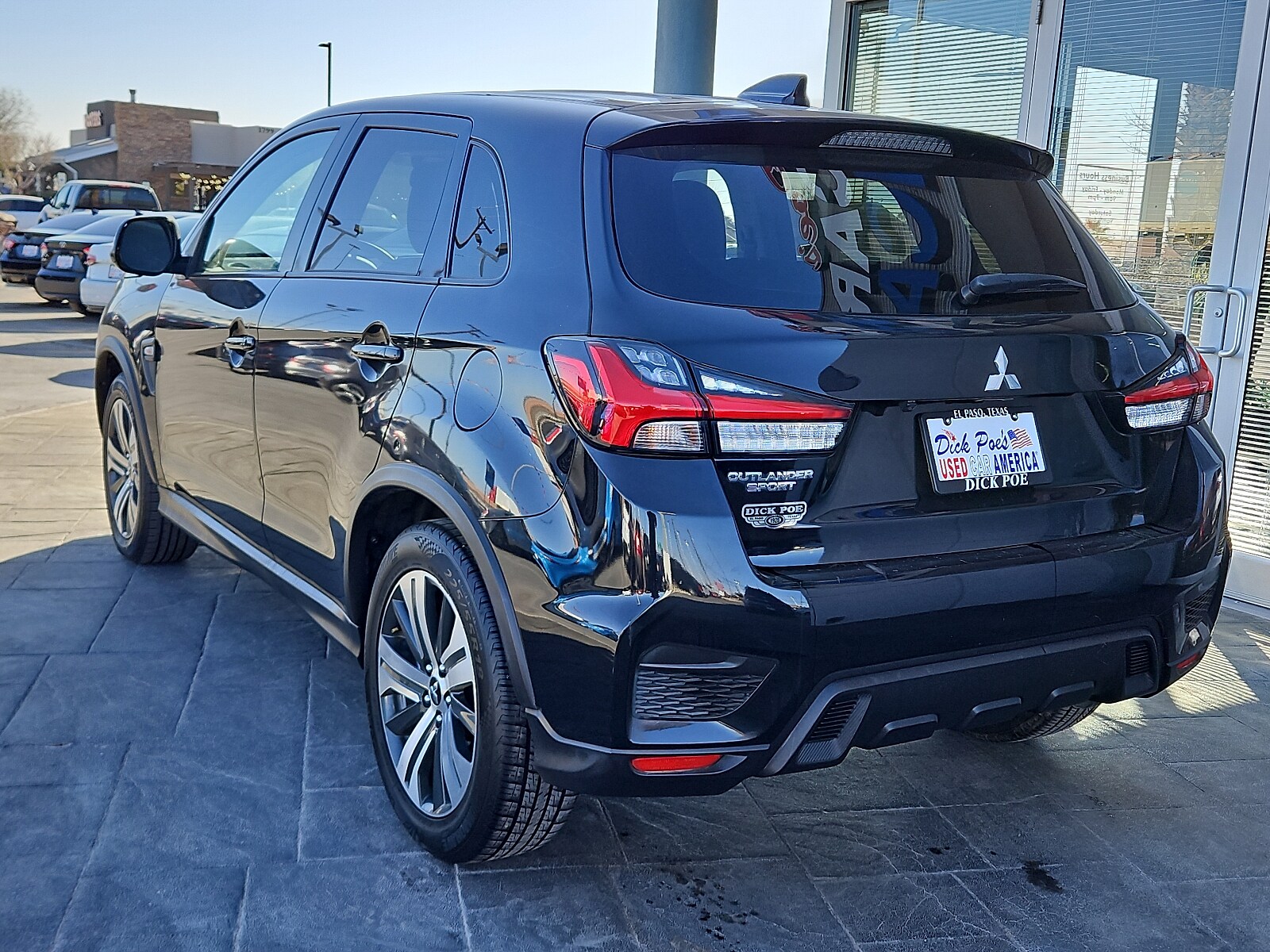 2021 Mitsubishi Outlander Sport ES photo 3