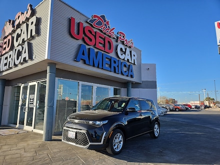 2023 Kia Soul LX TECHNO