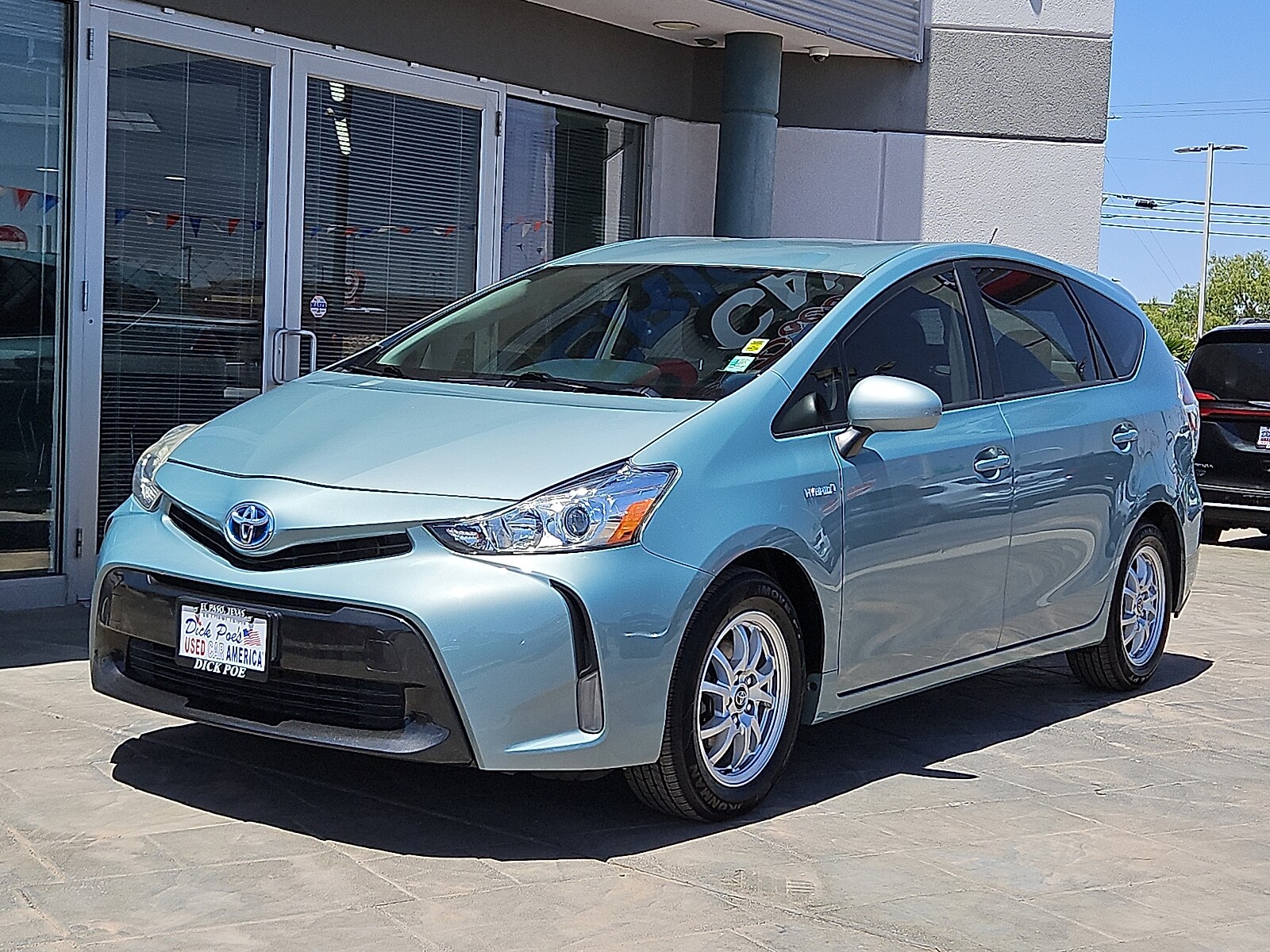 2016 Toyota Prius V Three photo 2