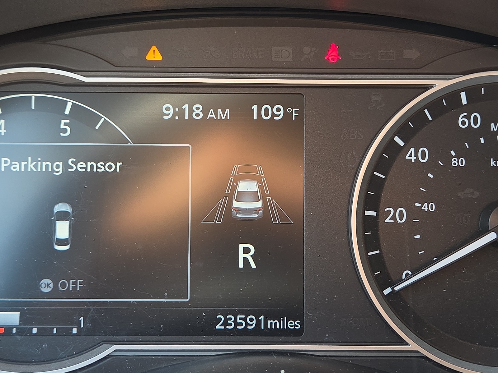 2025 Nissan Versa Sedan SV - Photo 11