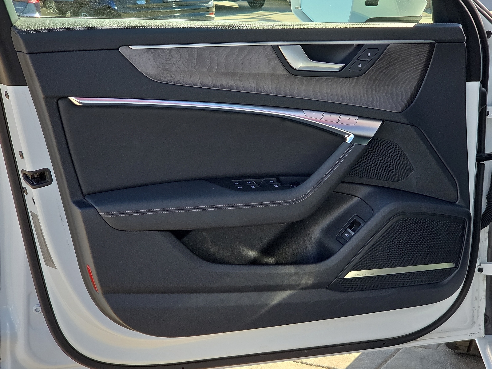 2024 Audi A6 Premium Plus - Photo 8