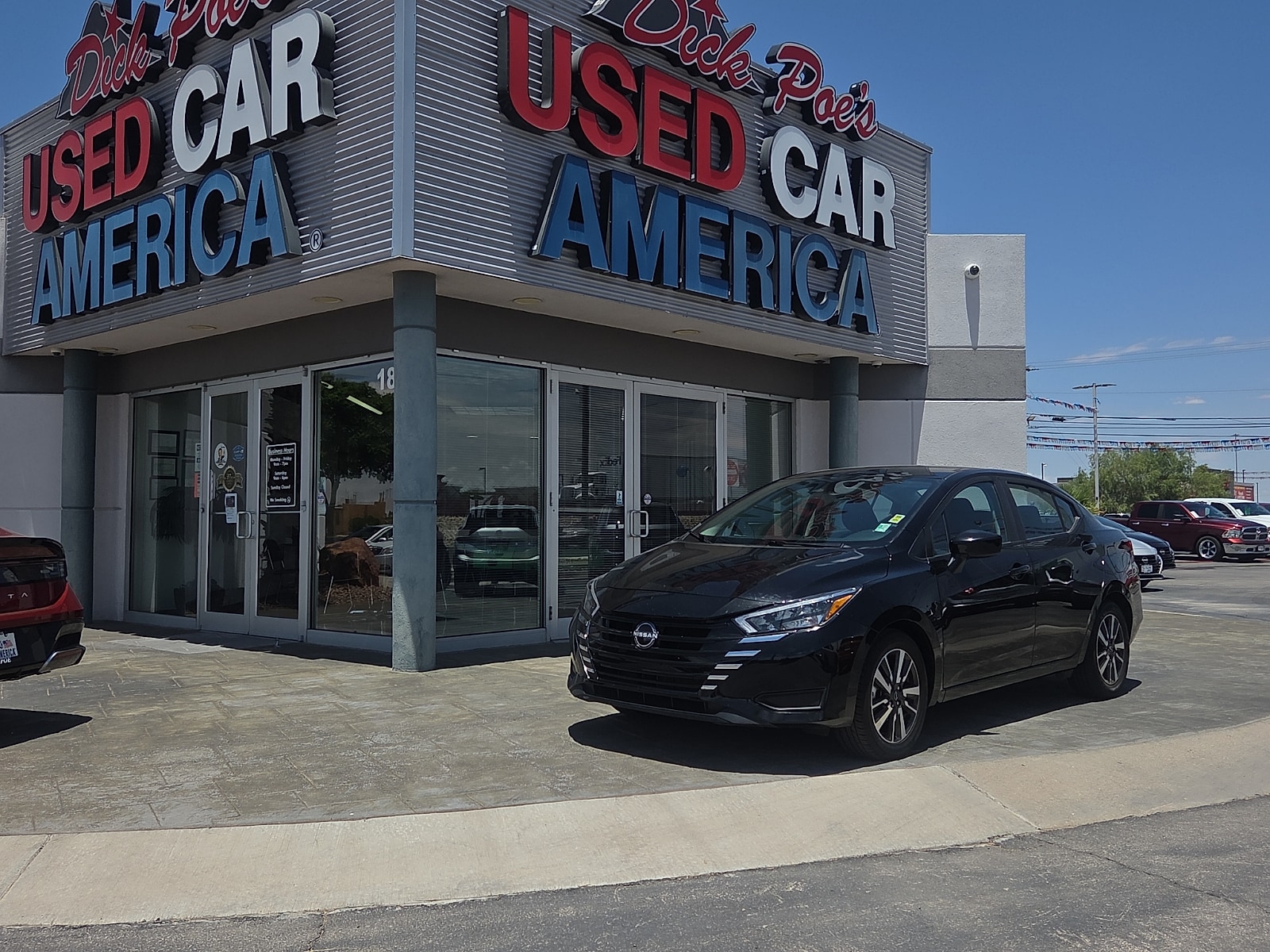 2025 Nissan Versa 1.6 SV CVT's photo