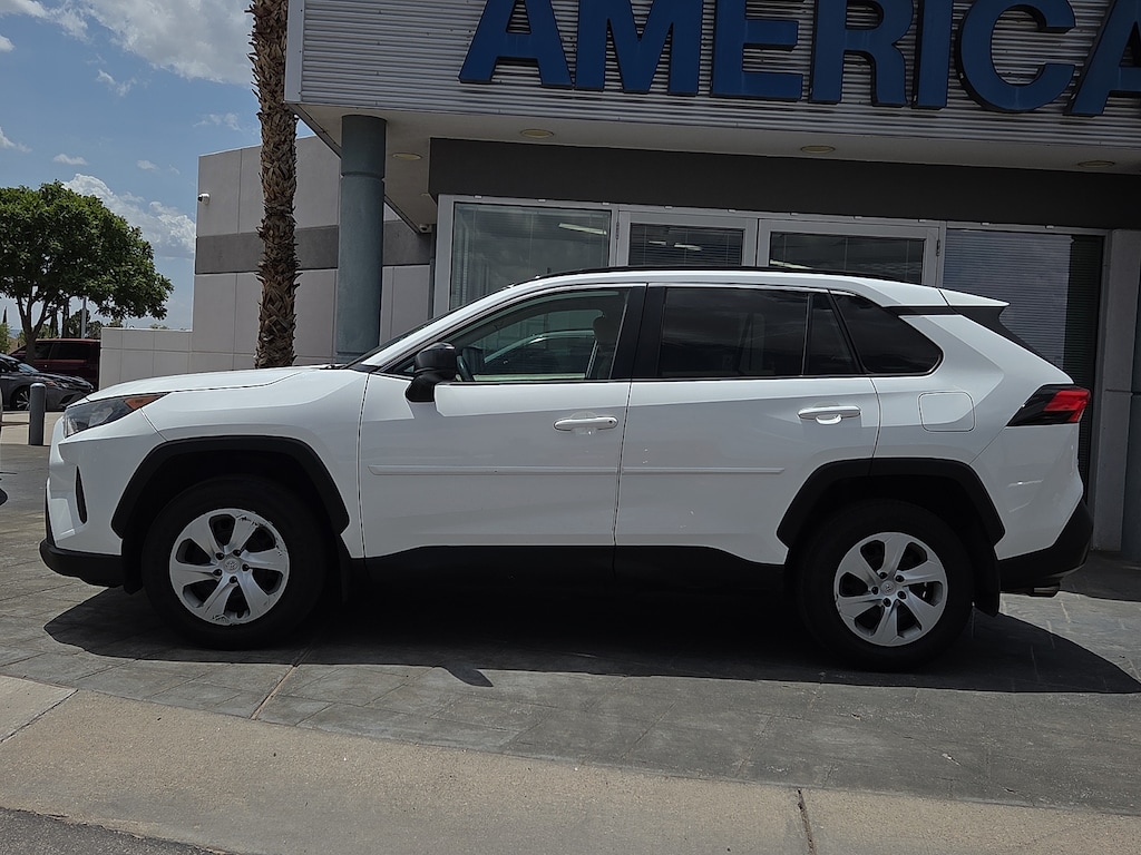 Used 2020 Toyota RAV4 LE WAGON