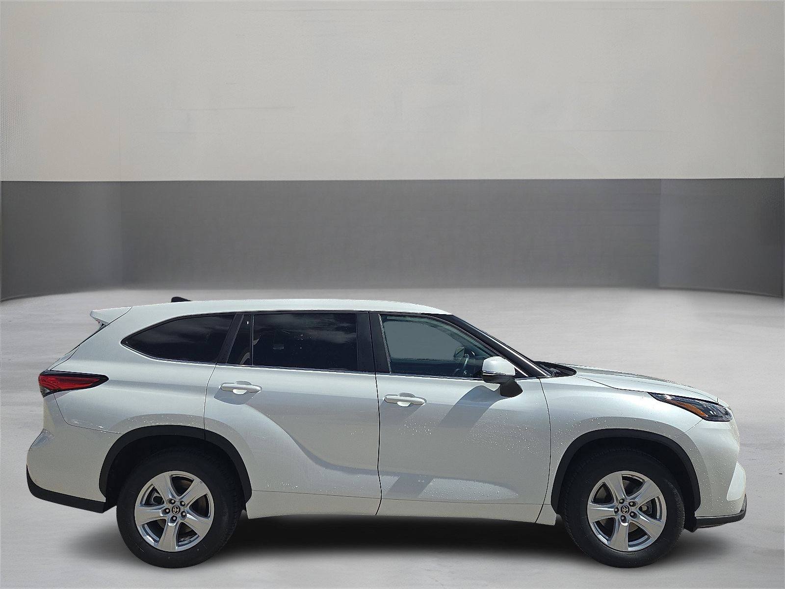 Certified 2023 Toyota Highlander LE with VIN 5TDKDRAH0PS017748 for sale in El Paso, TX