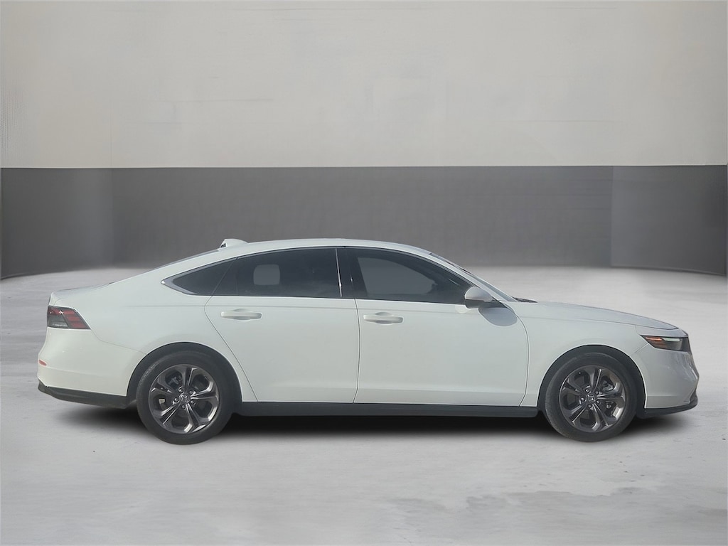 Used 2023 Honda Accord Hybrid EX-L w/BSI Sedan