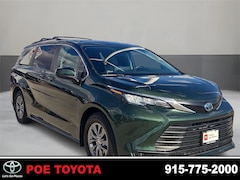 Used 2023 Toyota Sienna LE 8 Passenger Van Passenger Van near Fort Bliss, TX