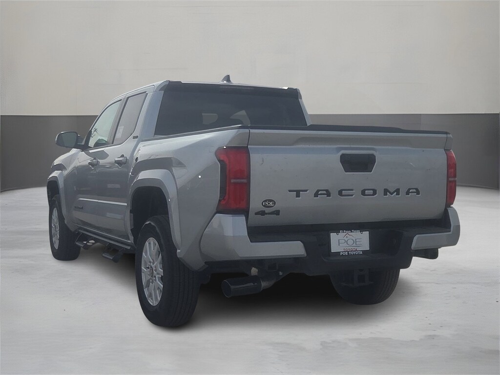 New 2026 Toyota Tacoma SR5 4X4 DOUBLE CAB